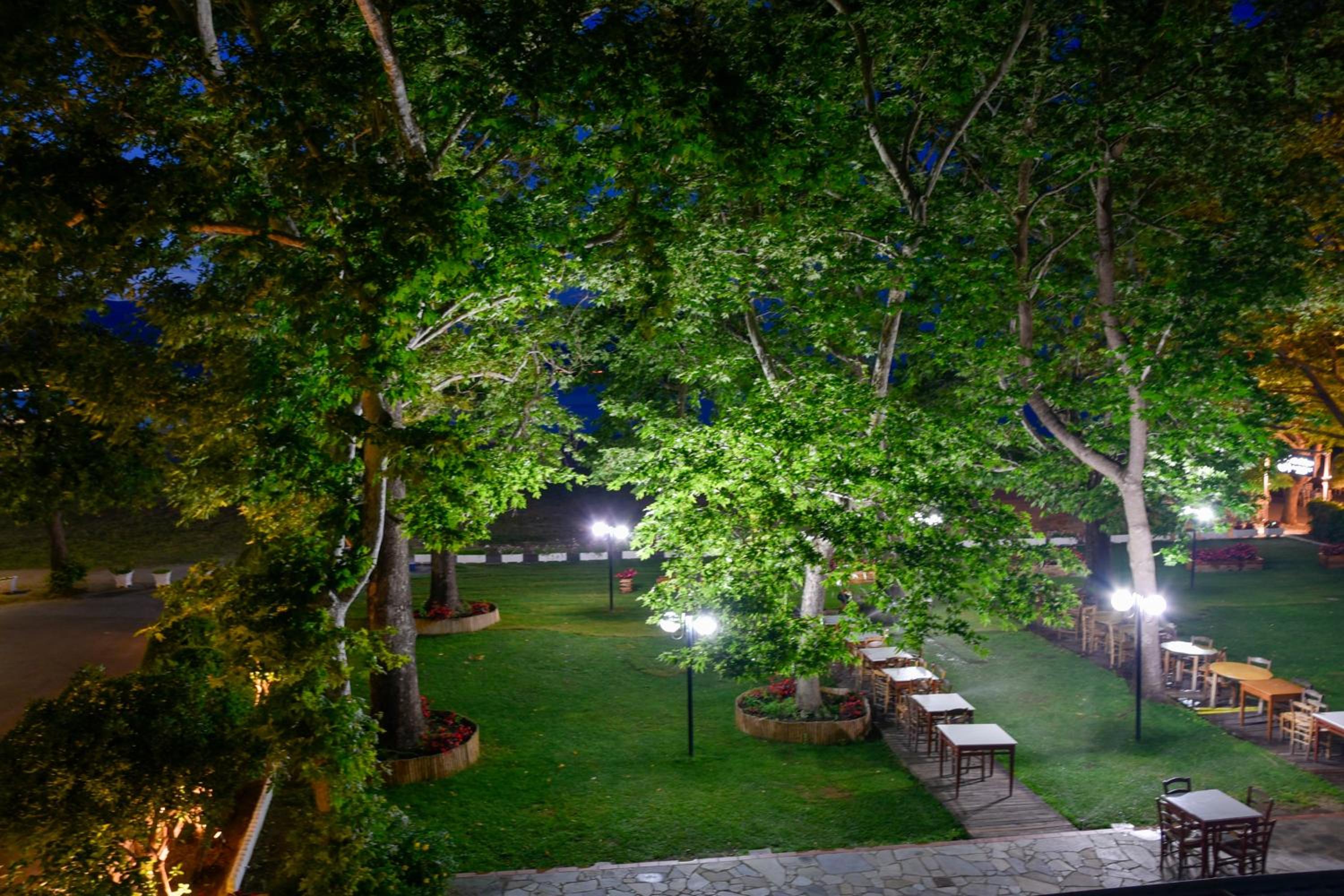 Quadruple Room with Balcony photo 3