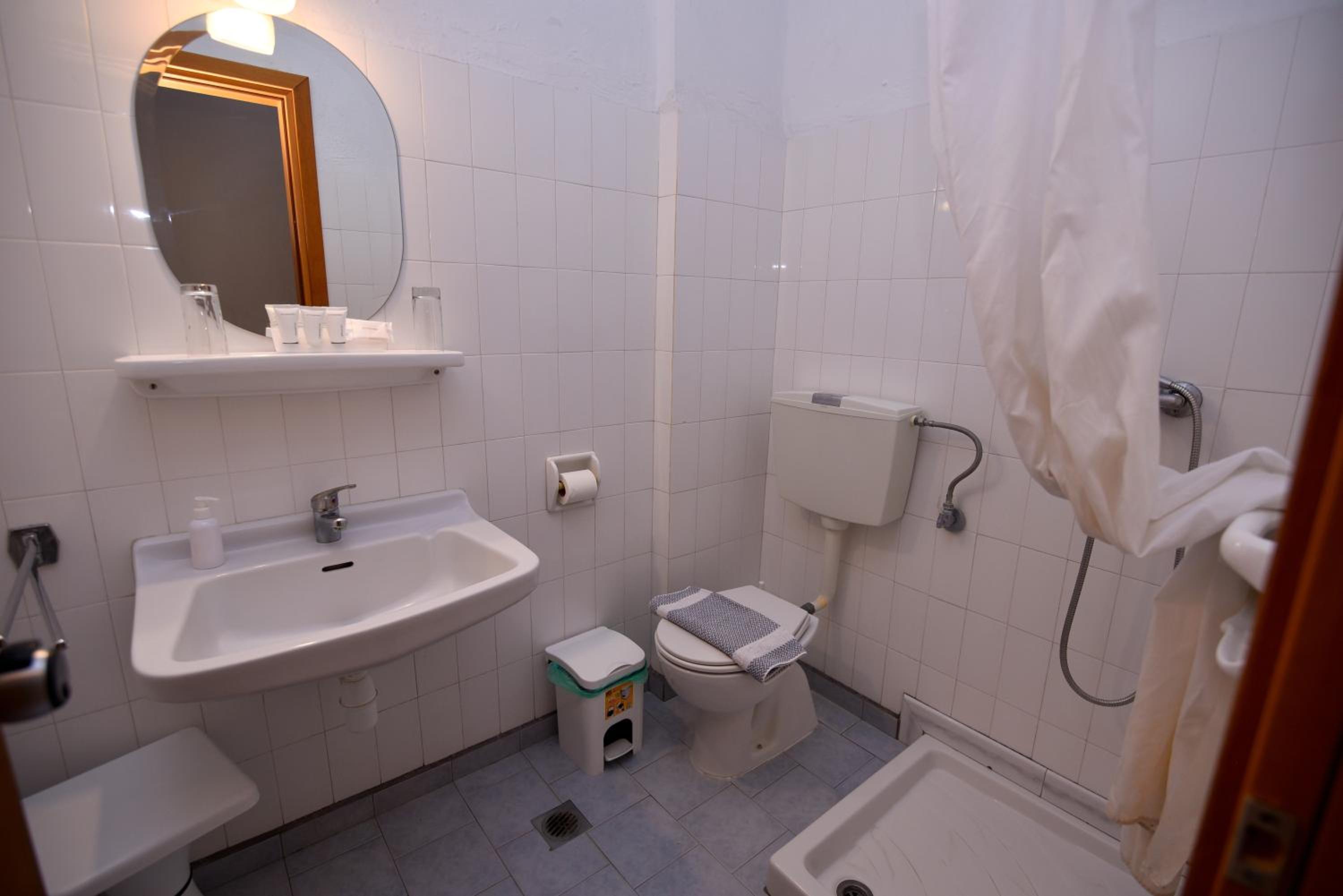 Triple Room with Balcony photo 2