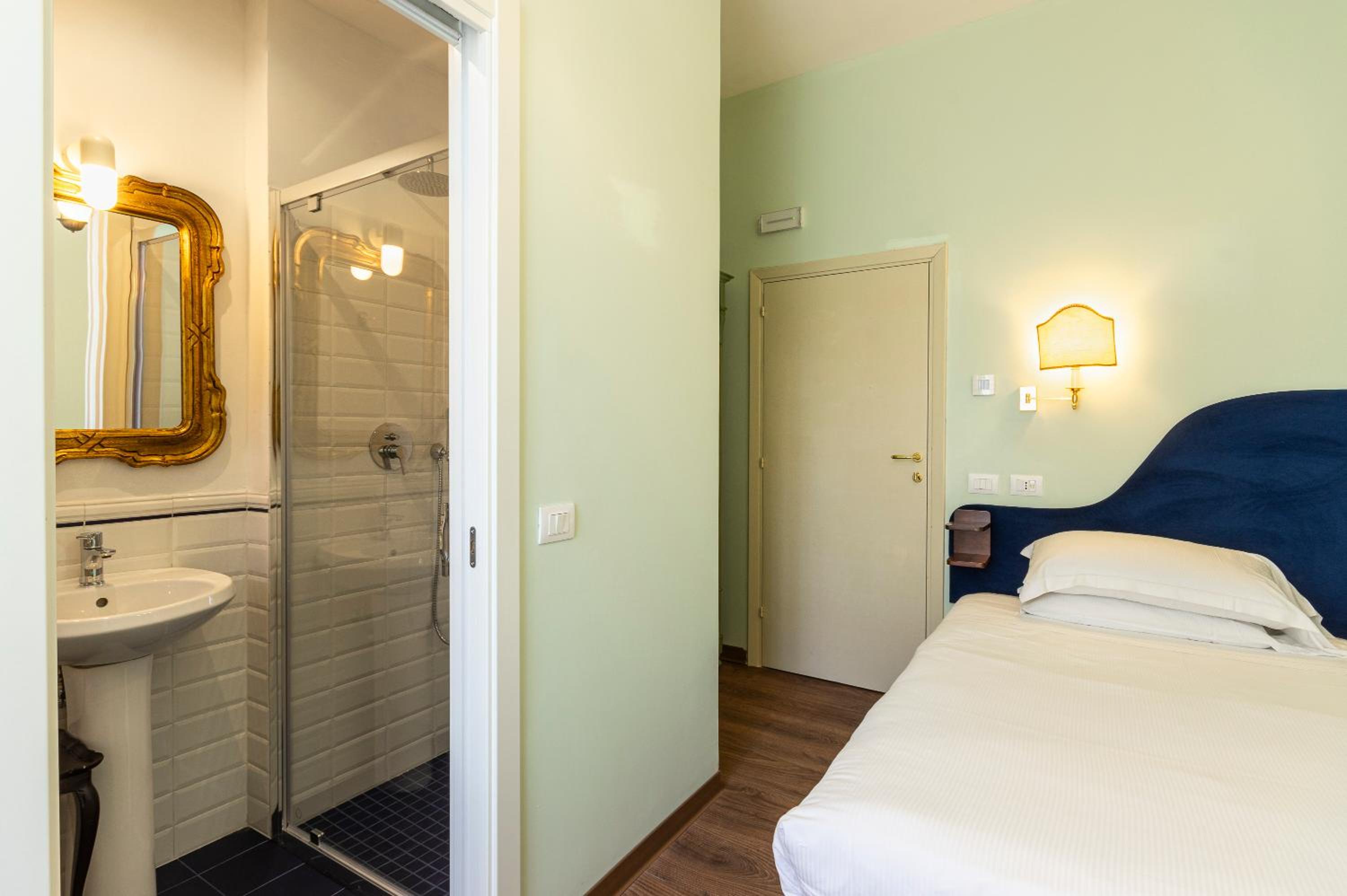 Superior Single Room photo 2