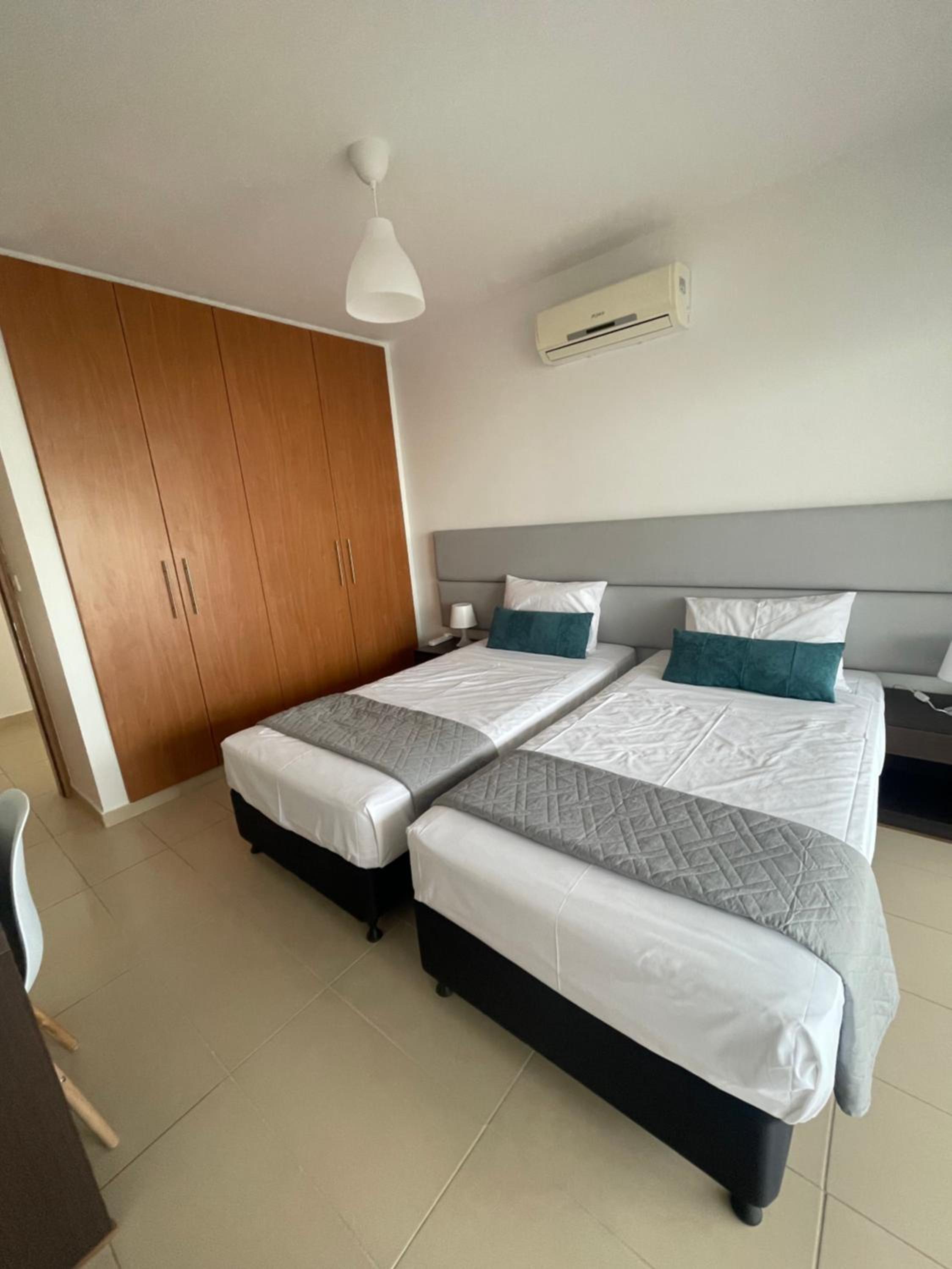 Two-Bedroom Apartment with Balcony photo 2