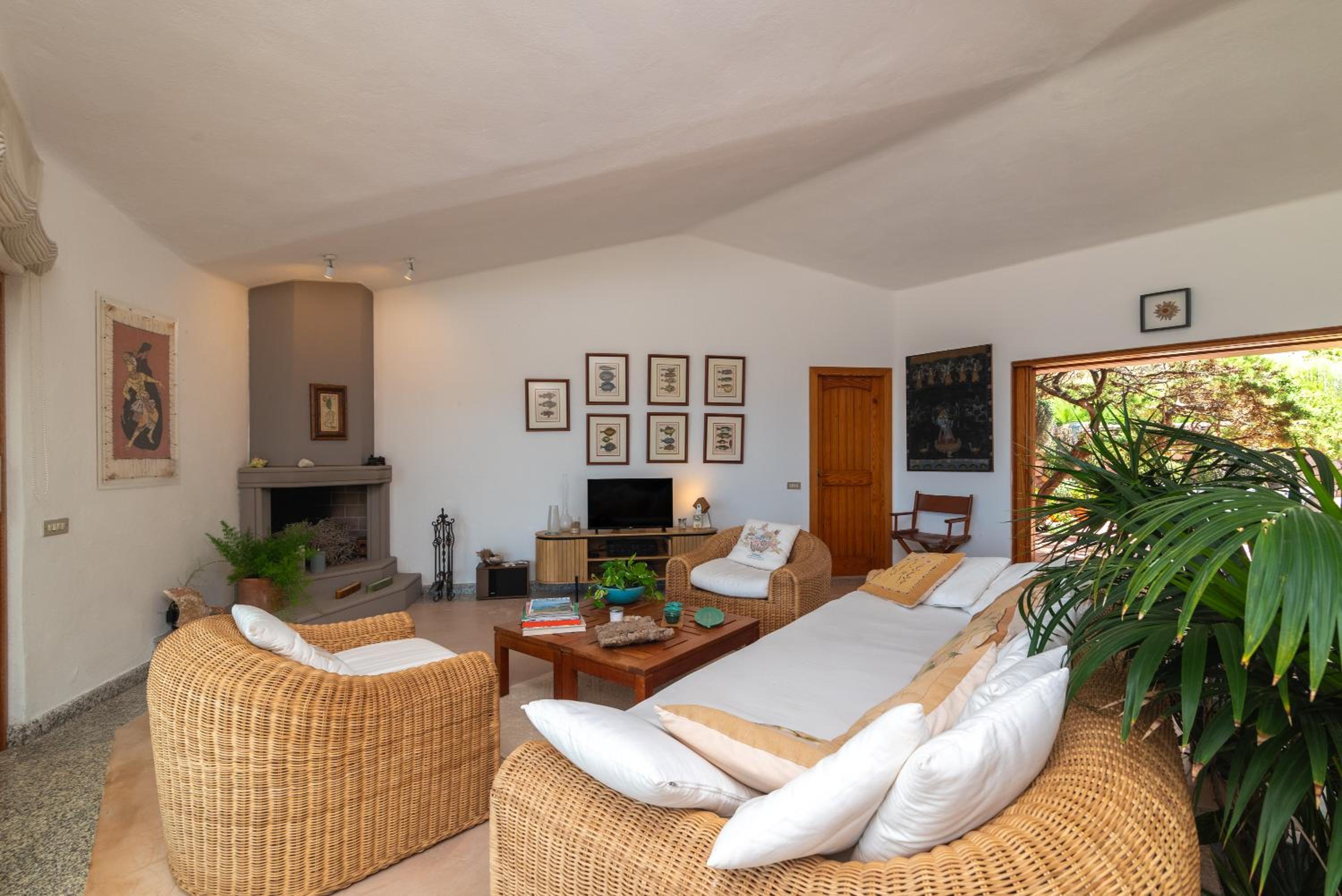 Villa with Sea View photo 1