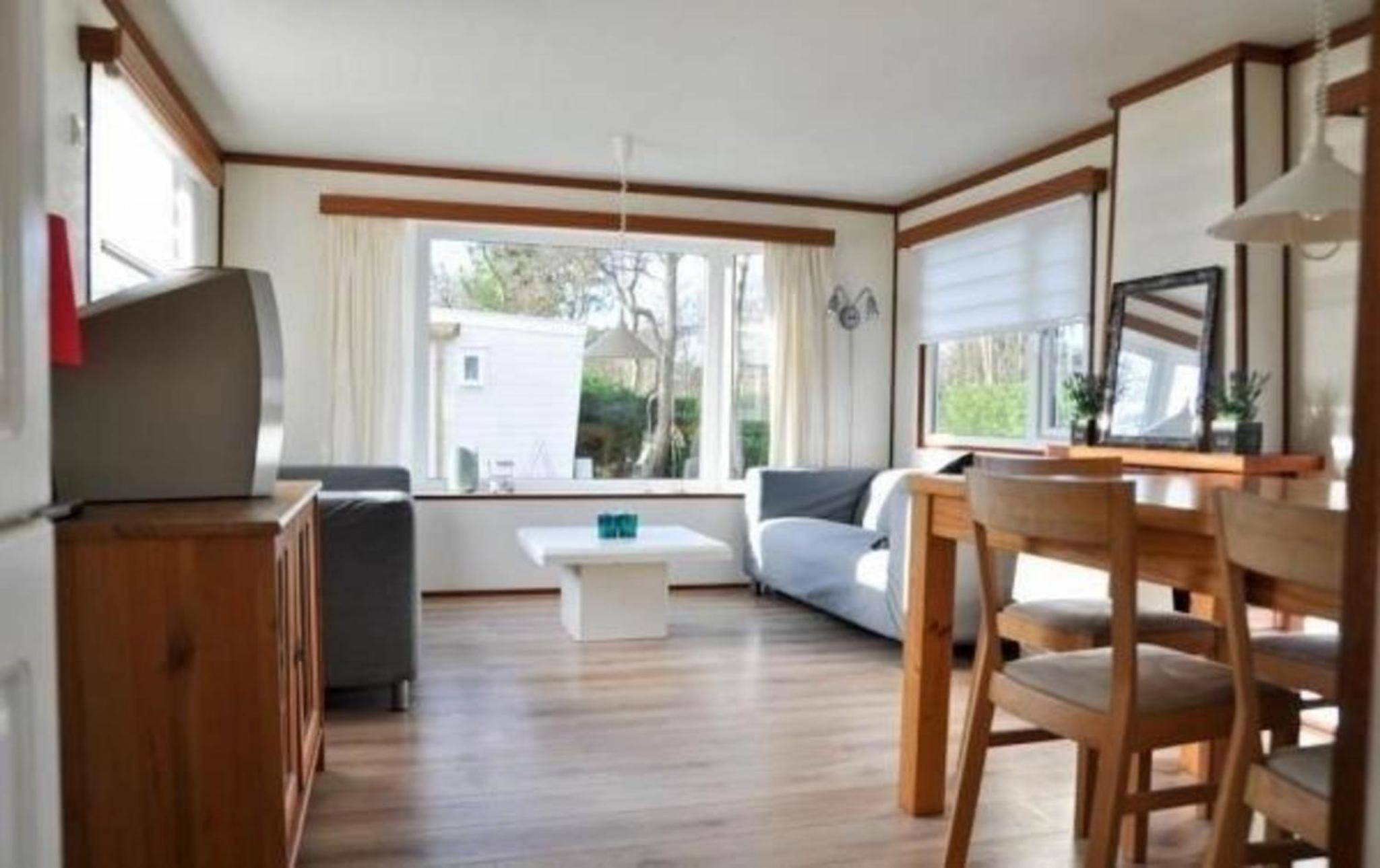 Mobile Home photo 1
