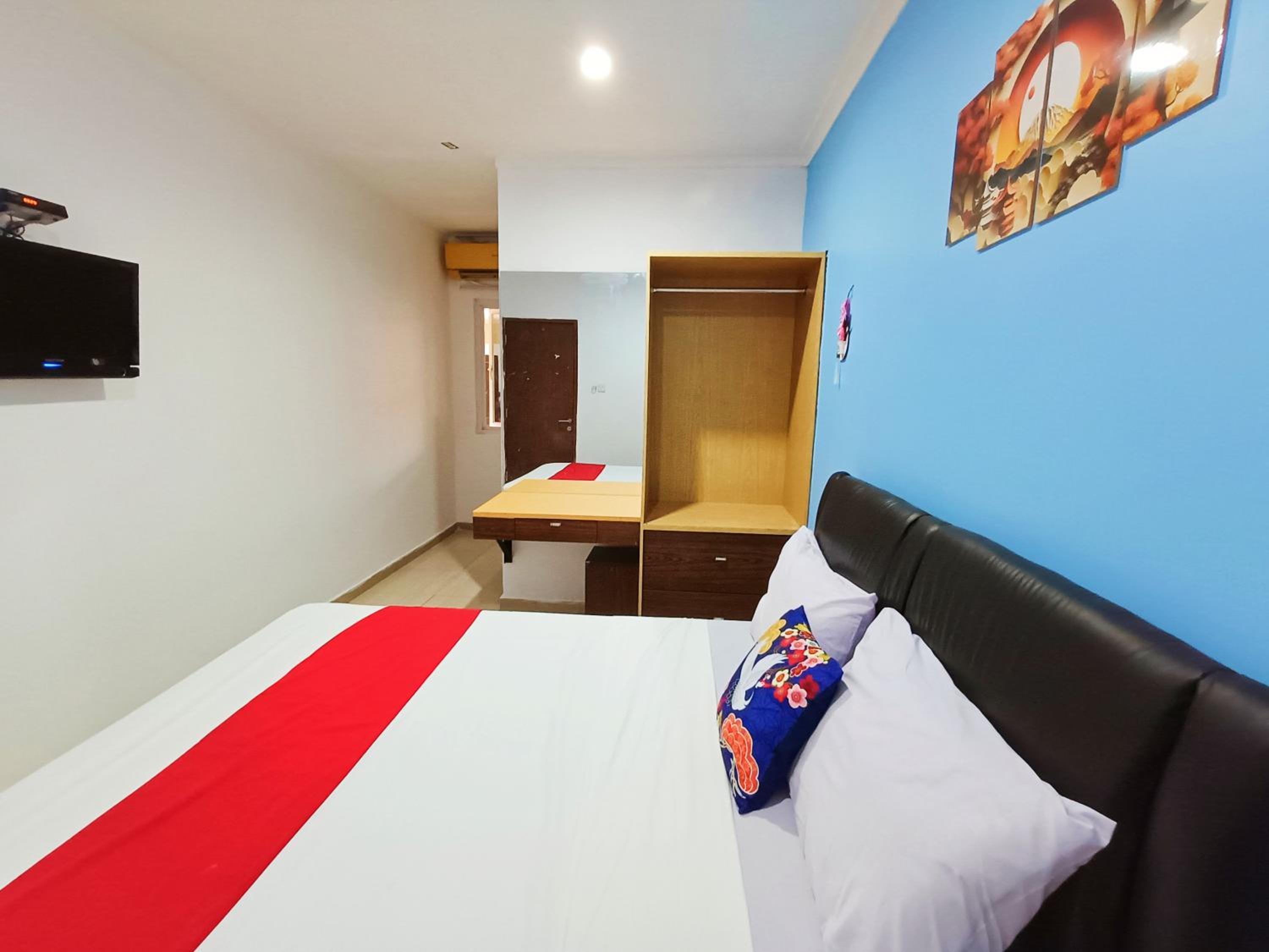 Double Room - Photo 2