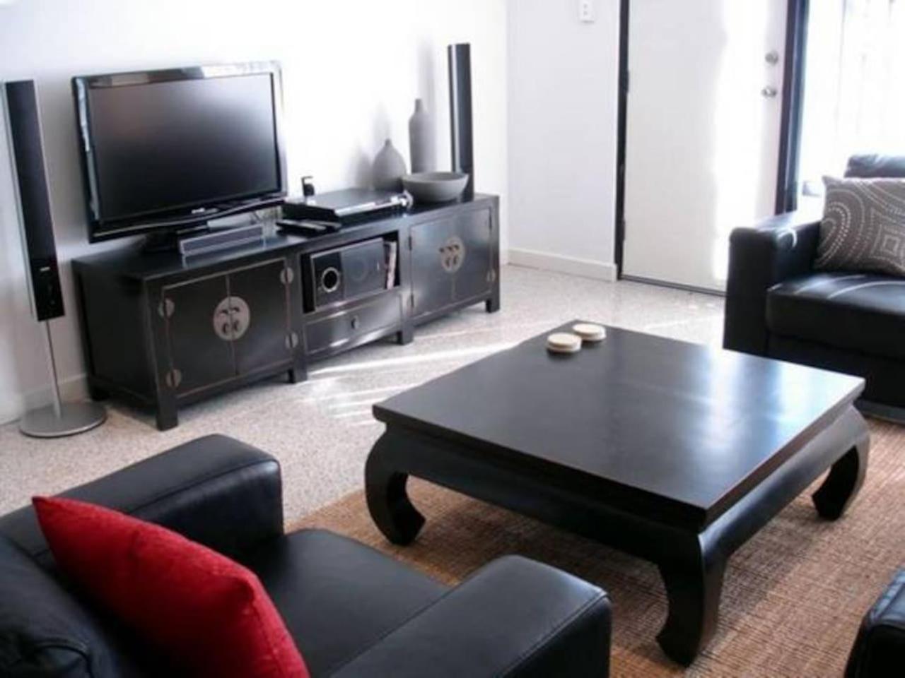Two-Bedroom Townhouse photo 3