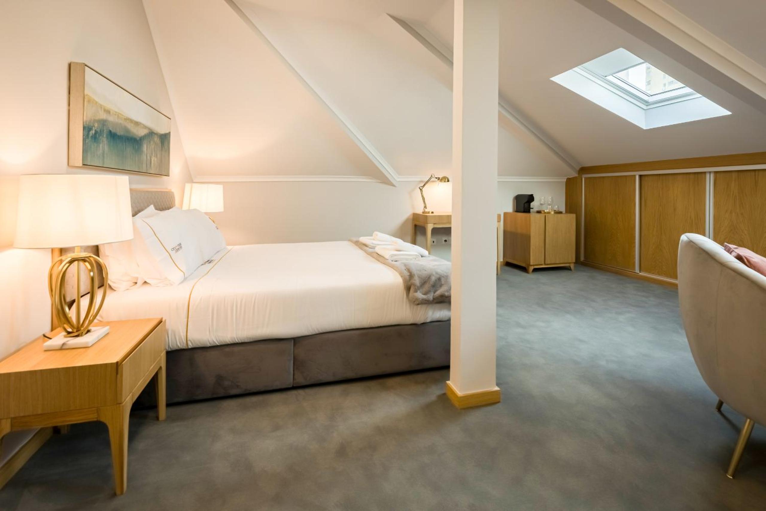 Large Double Room photo 1