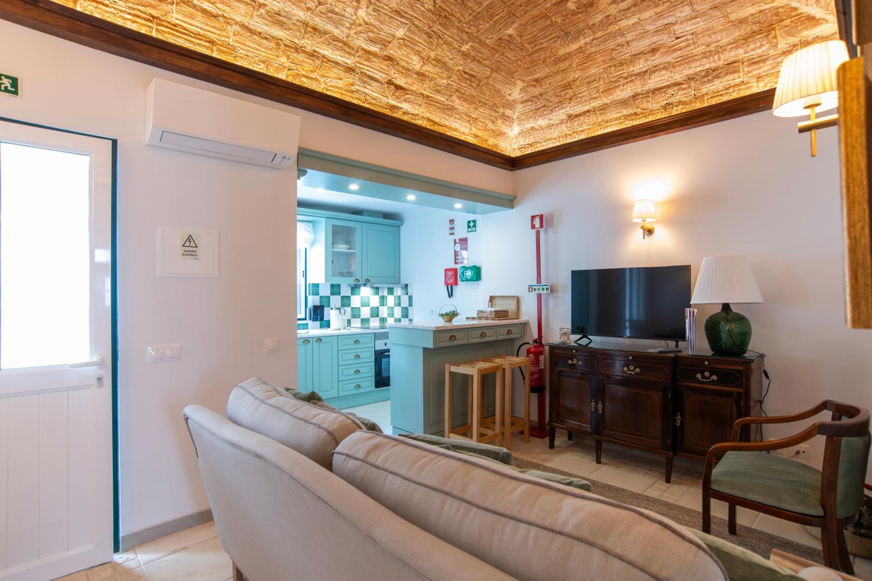 Three-Bedroom Villa photo 1