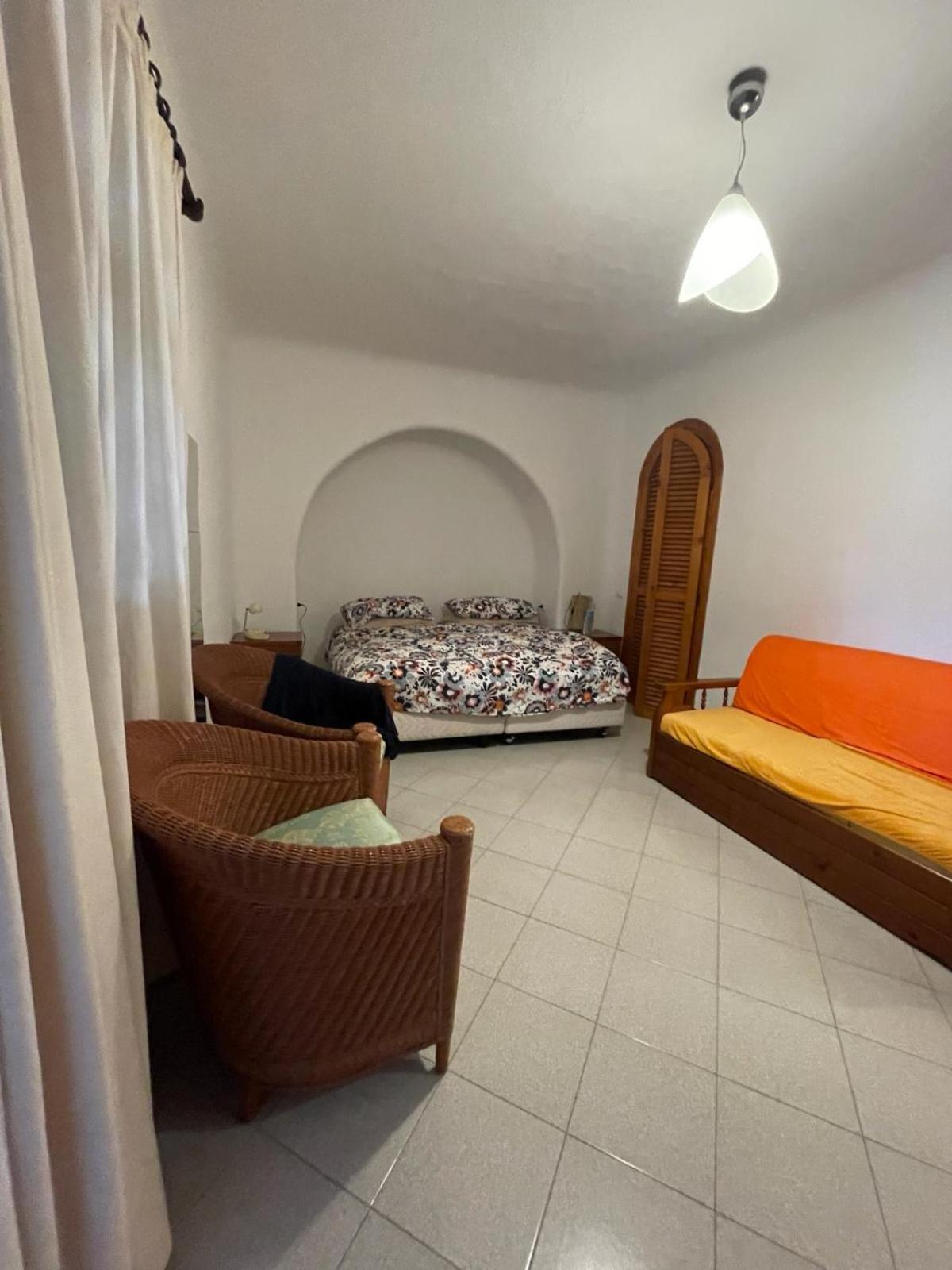 One-Bedroom Family Apartment