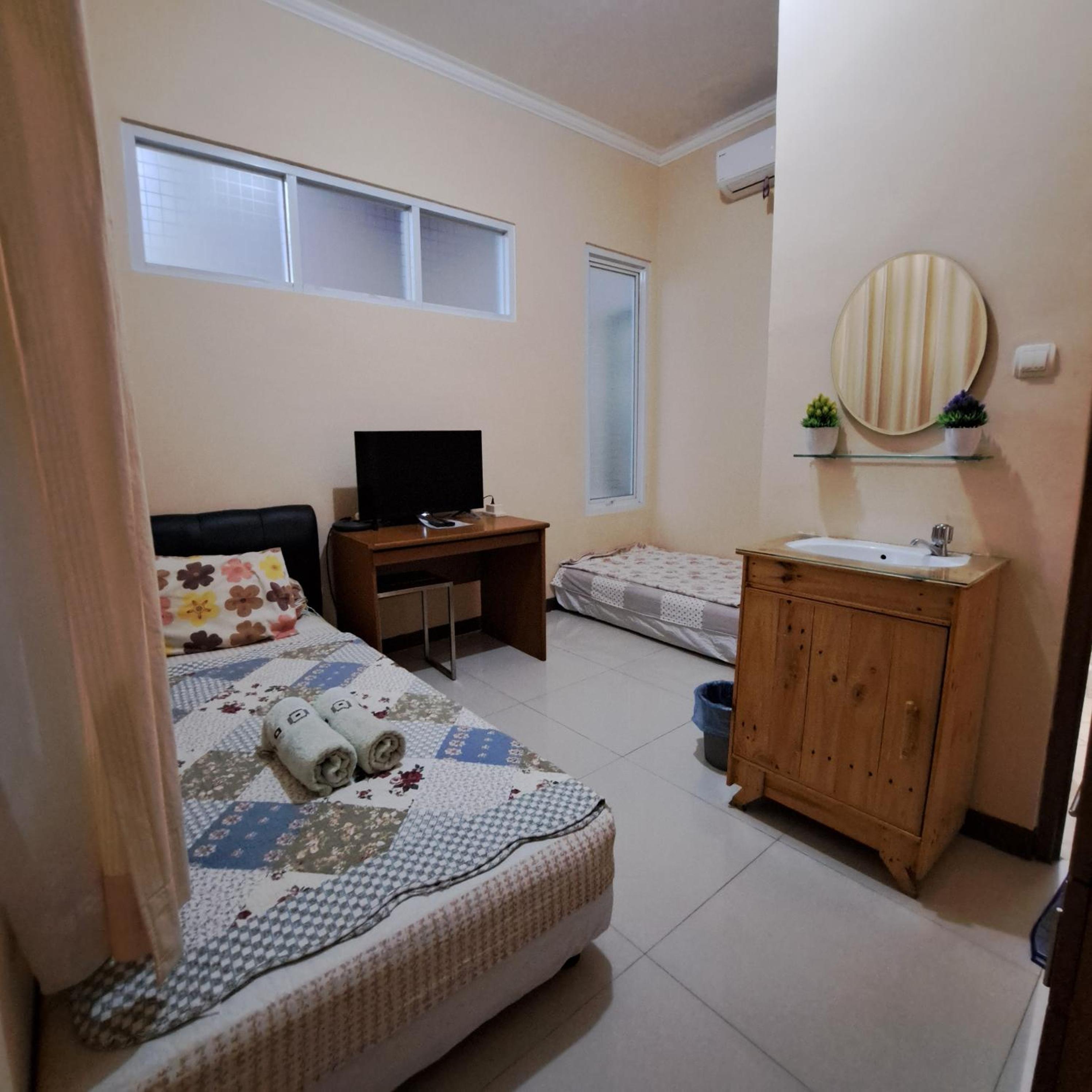 Deluxe Twin Room - Photo 7