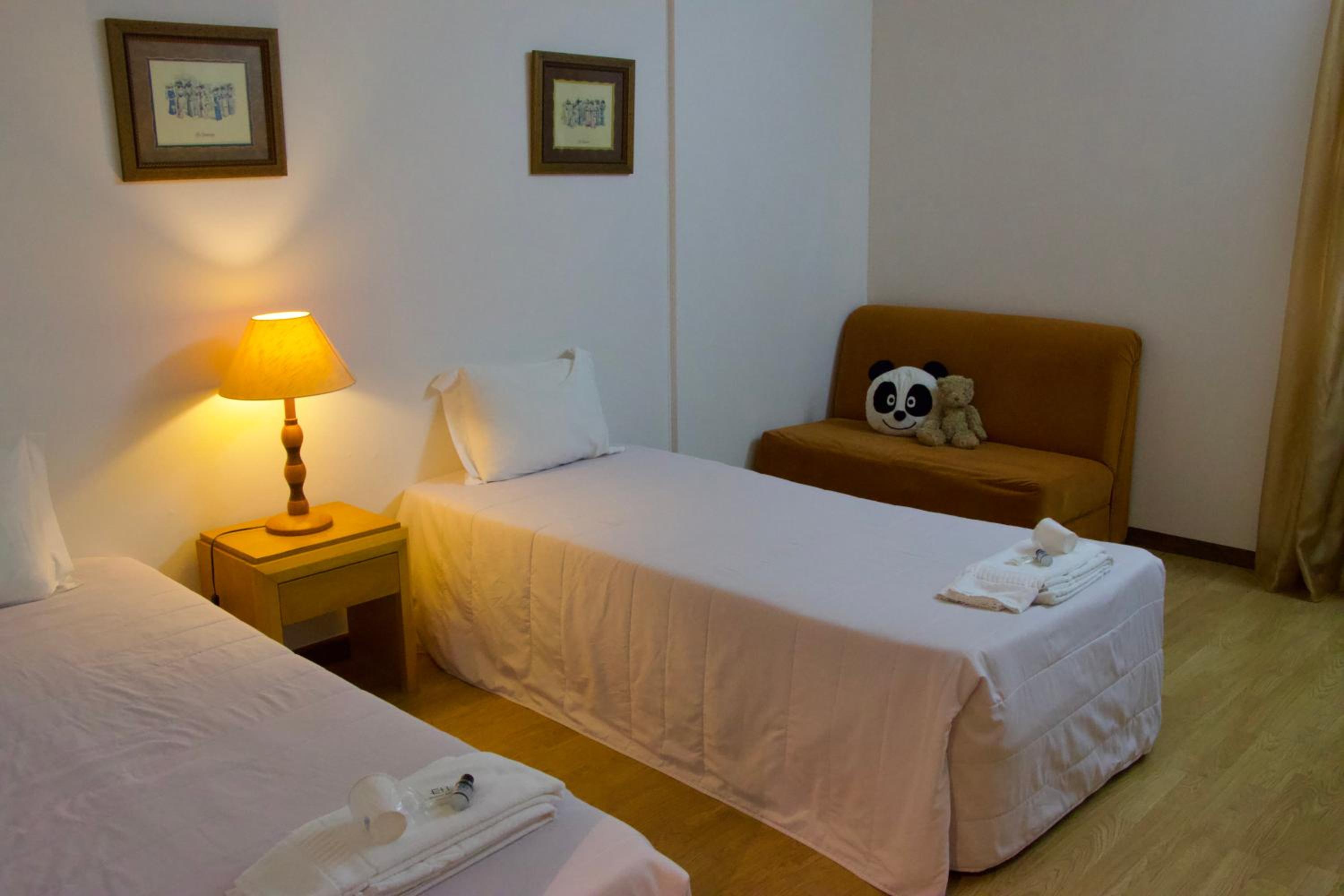 Suite - Photo 5