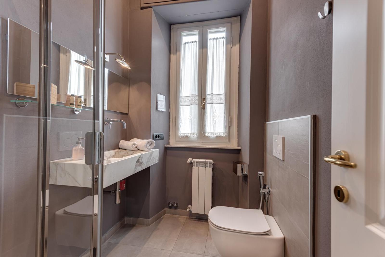 Double or Twin Room with Bathroom photo 2