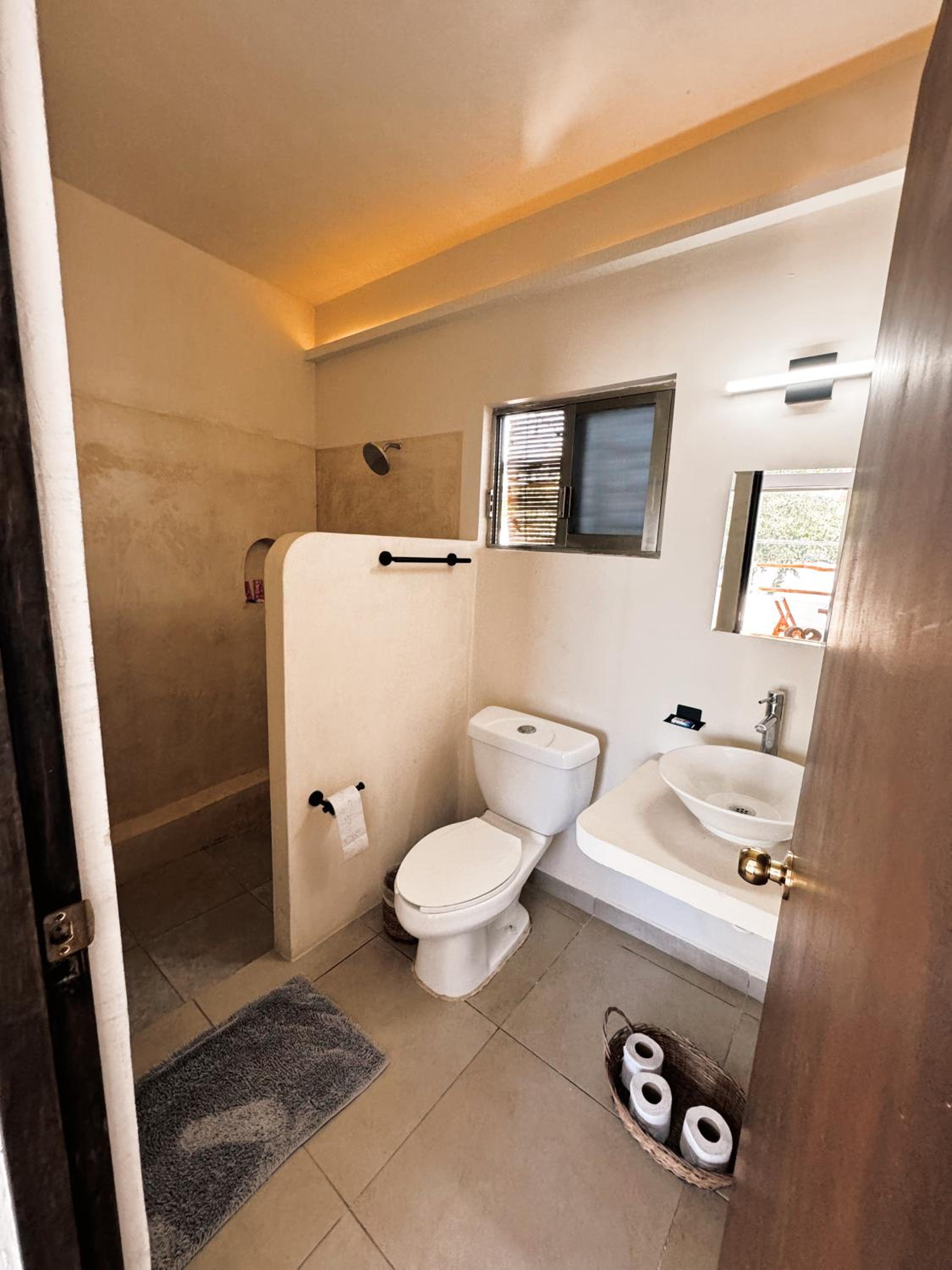 Double Room - Photo 3