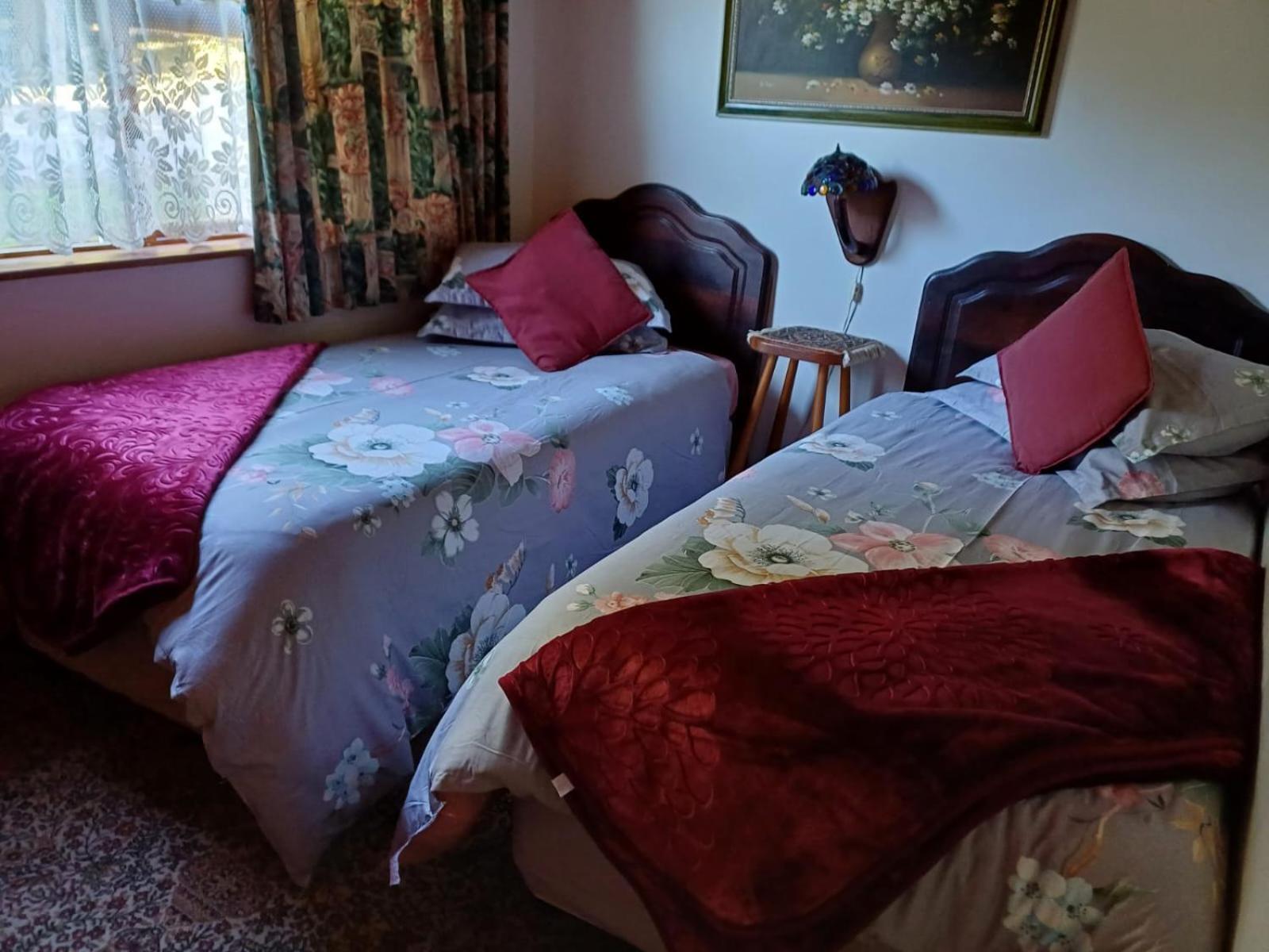 Two-Bedroom House photo 3