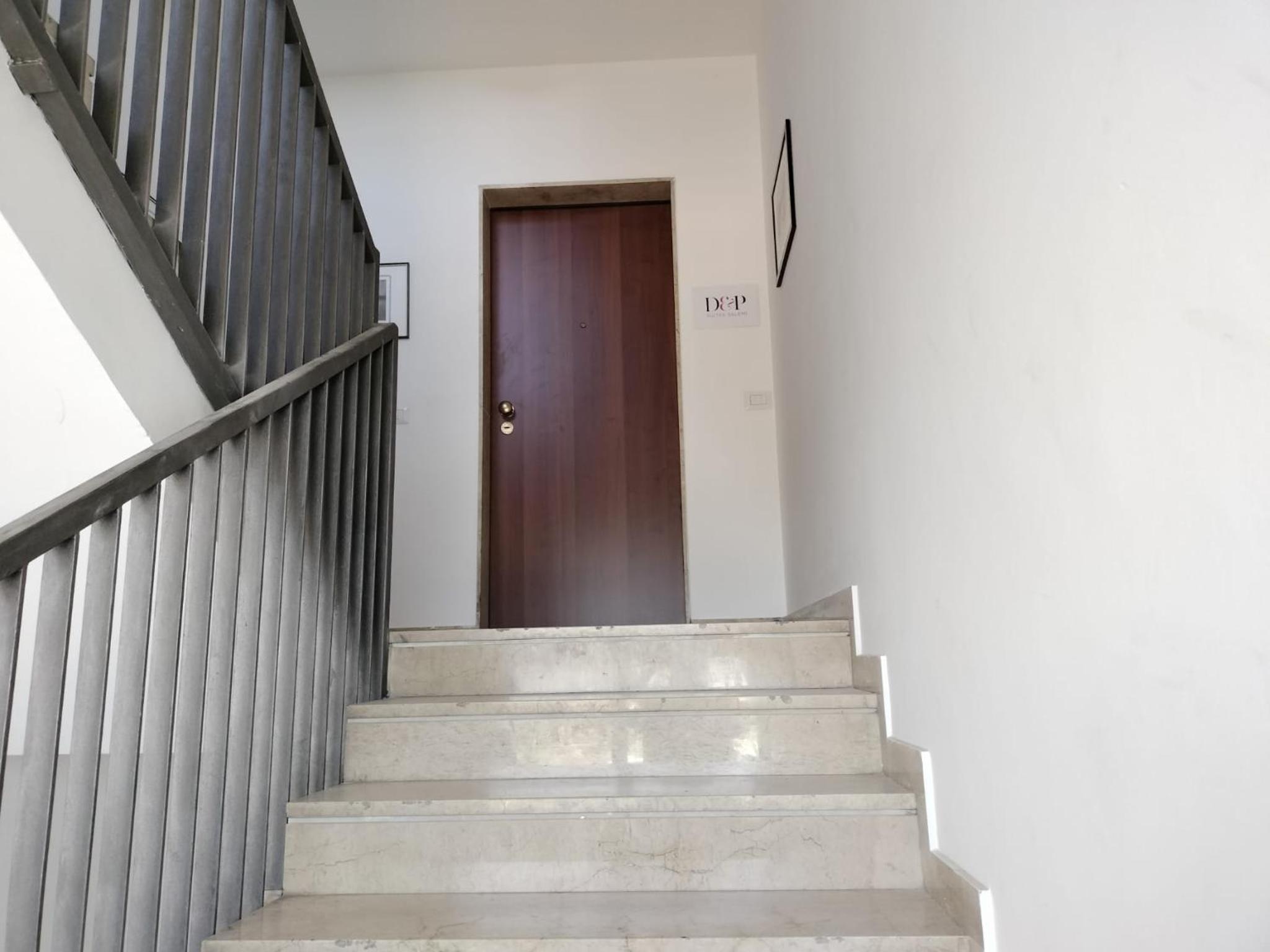 One-Bedroom House photo 2
