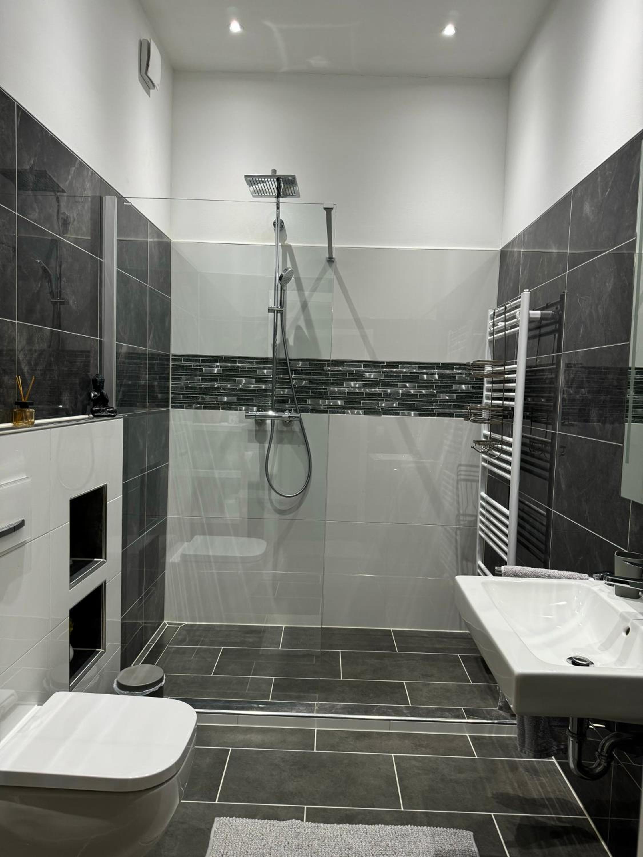Double Room with Private Bathroom photo 2