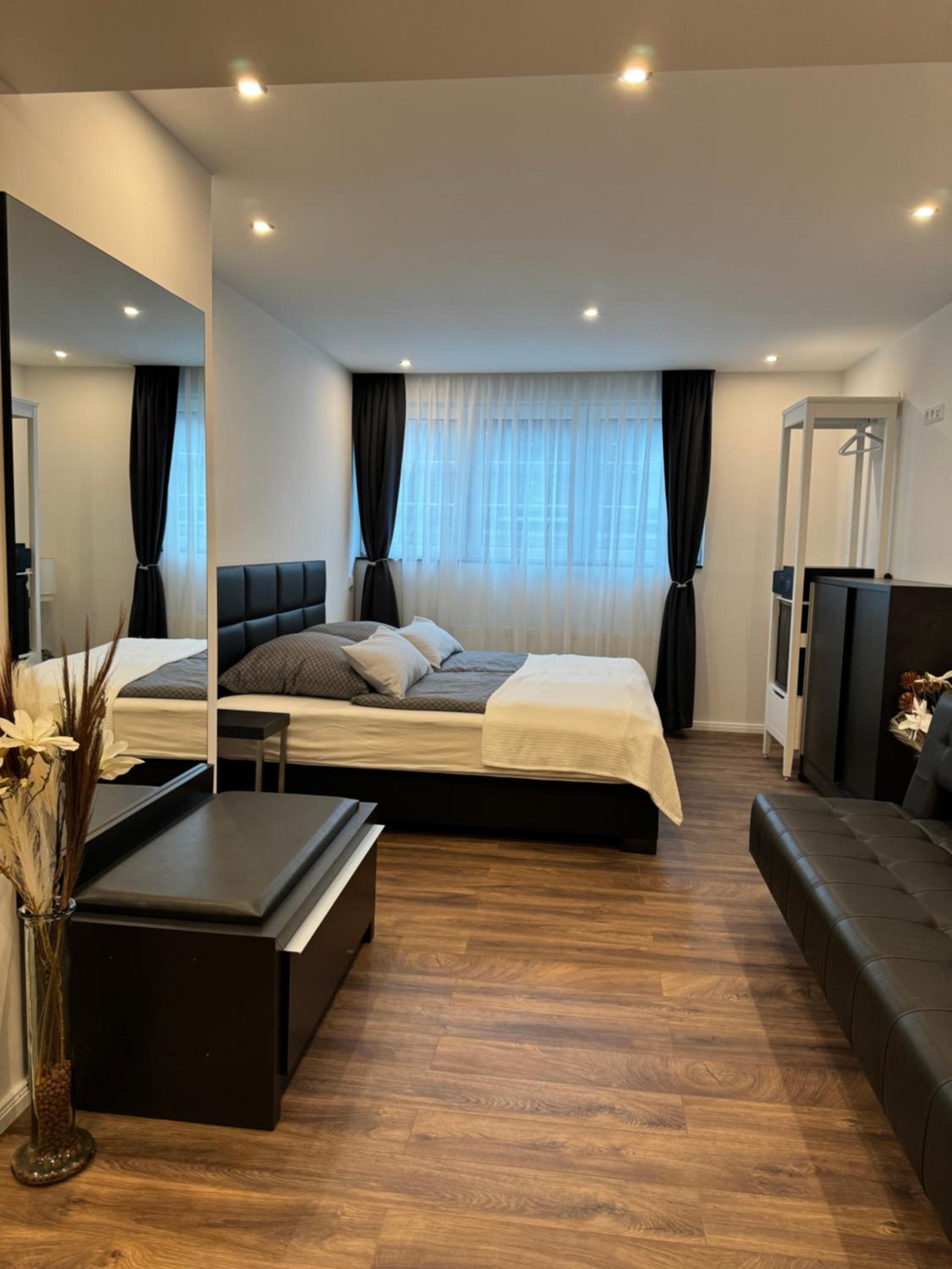 Triple Room with Bathroom photo 2