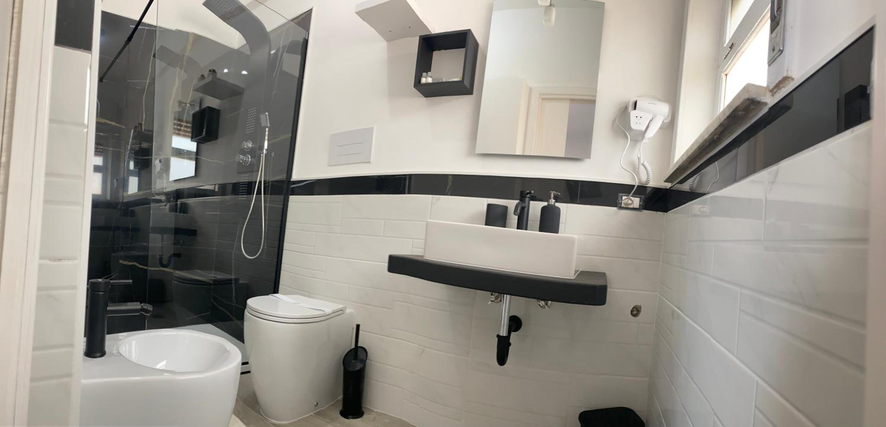 Deluxe Double Room with Sea View photo 3