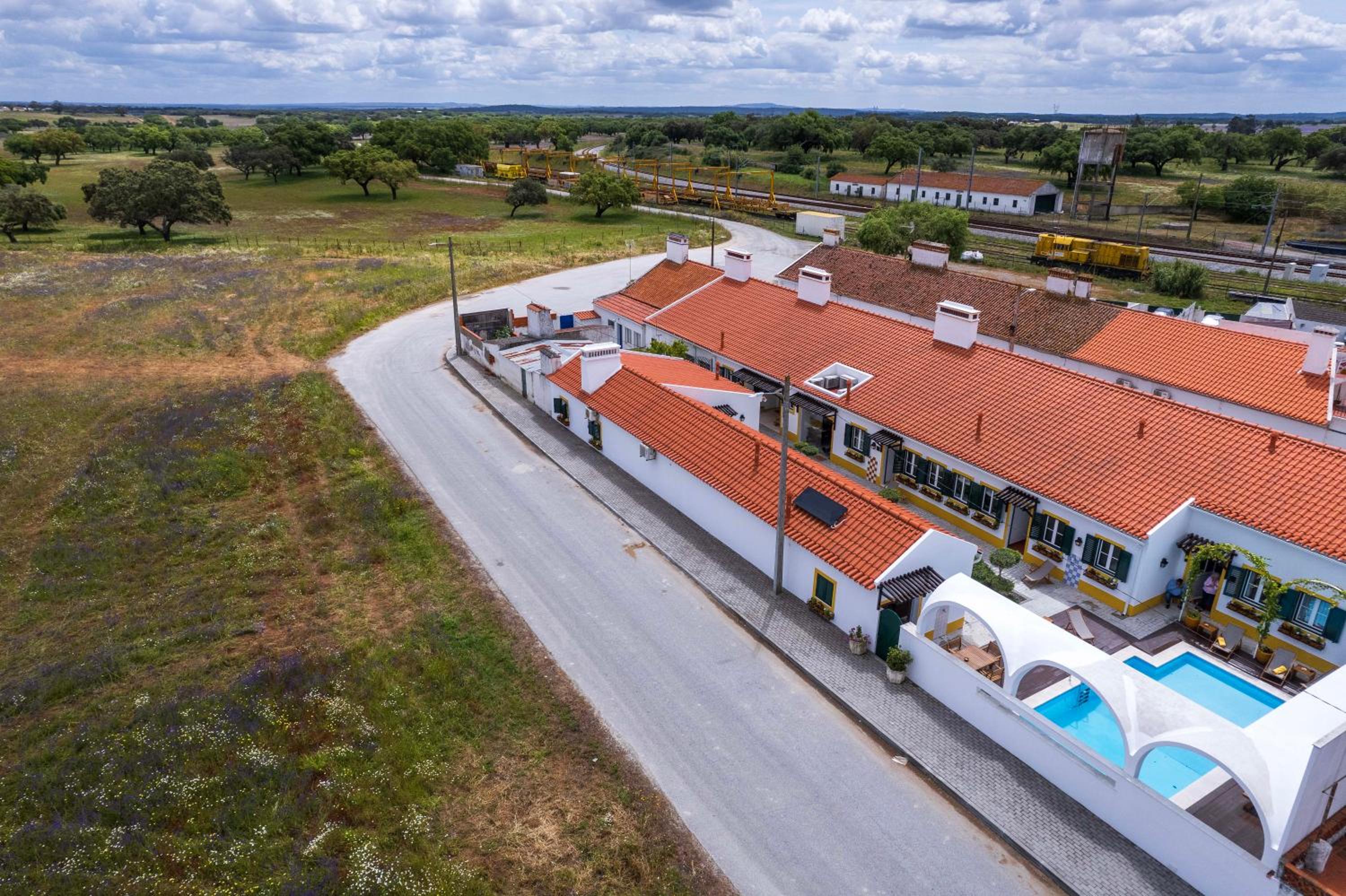 Three-Bedroom Villa photo 2