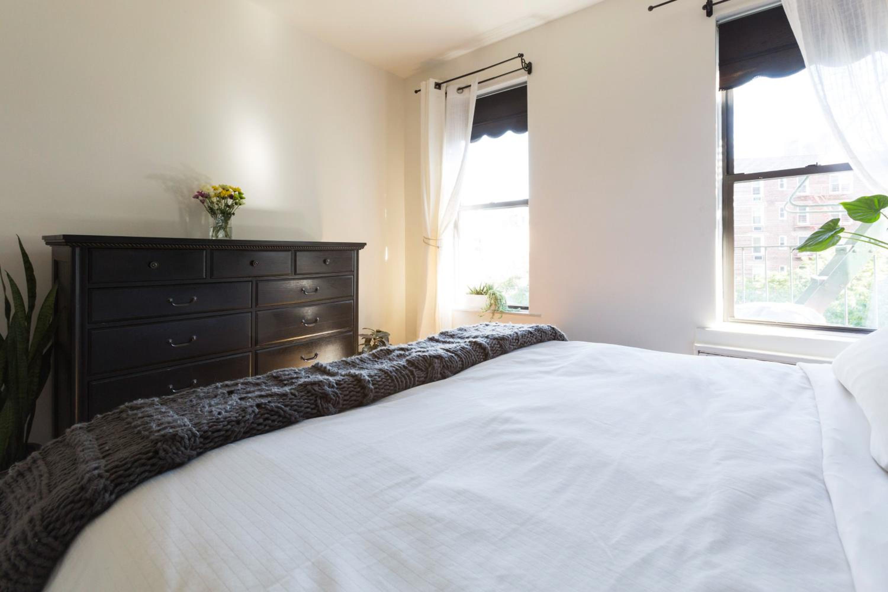 Three-Bedroom Apartment Suite photo 2
