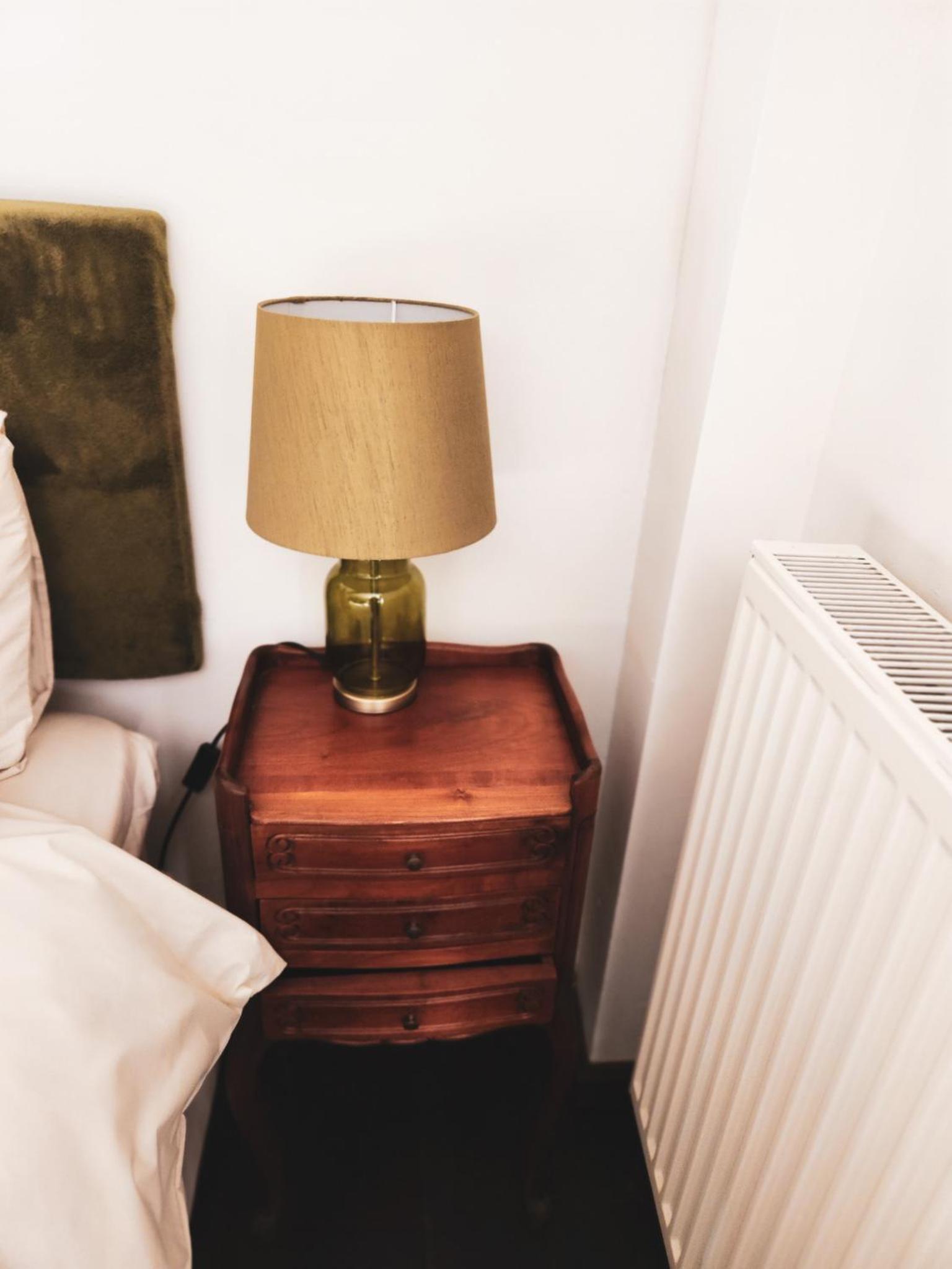 Small Twin Room - Photo 8