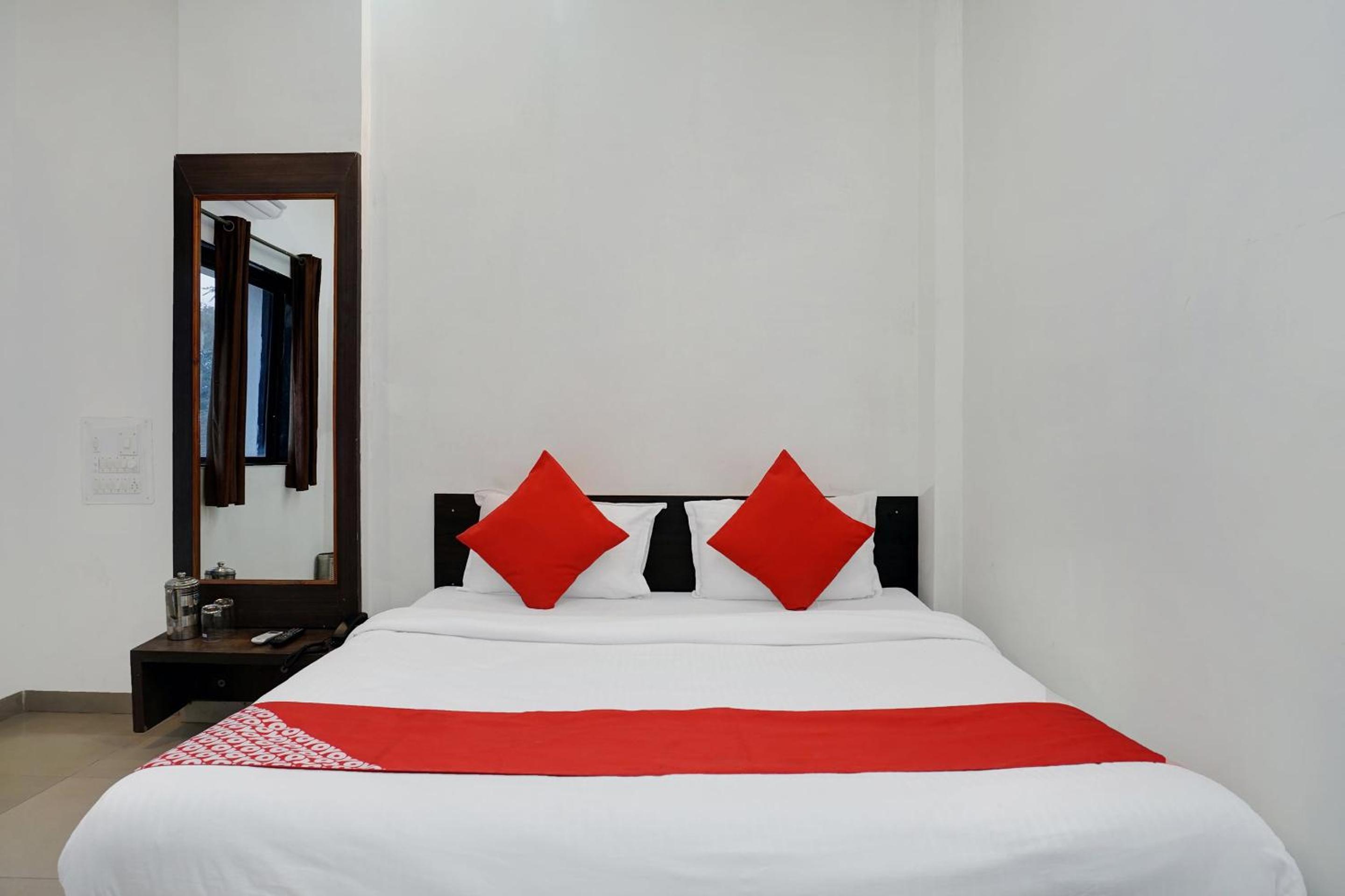 Classic Triple Room photo 1