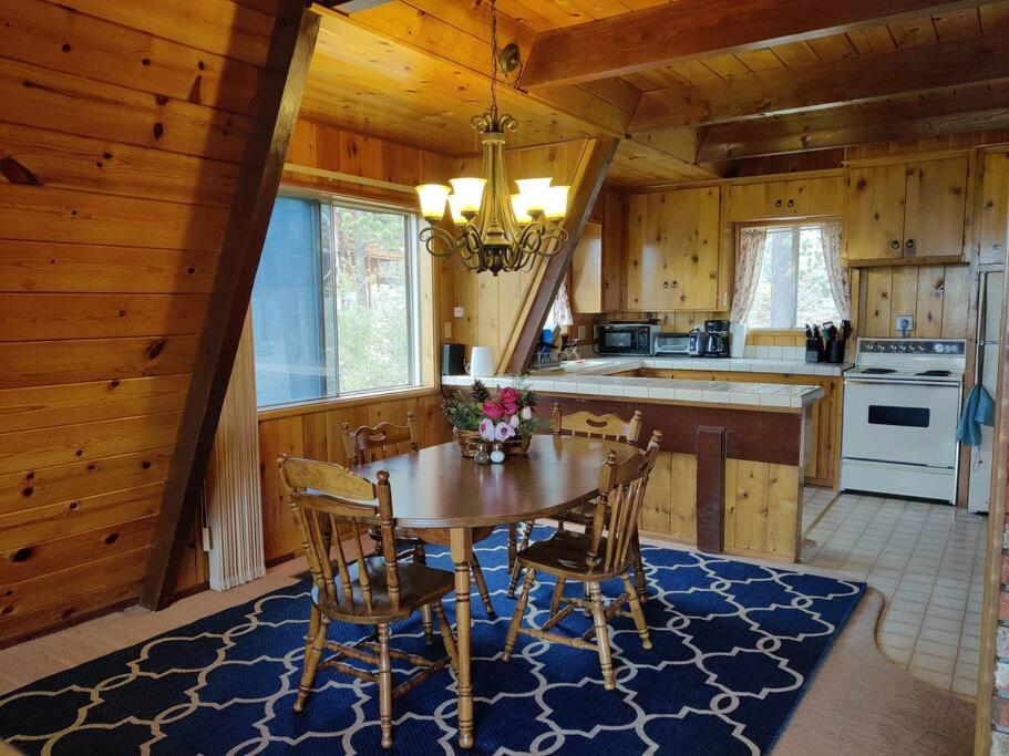 Two-Bedroom House photo 3