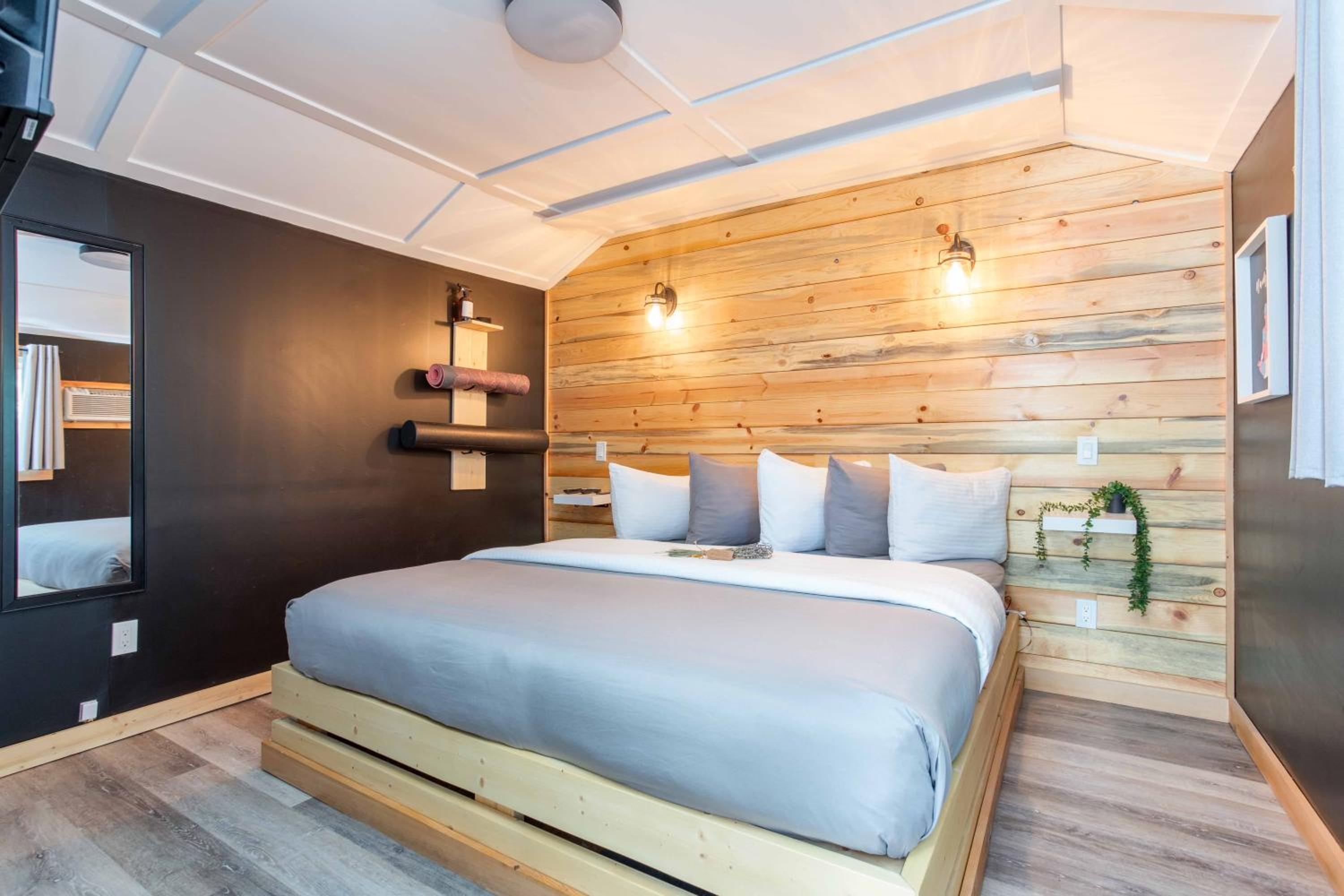 King Room with Balcony