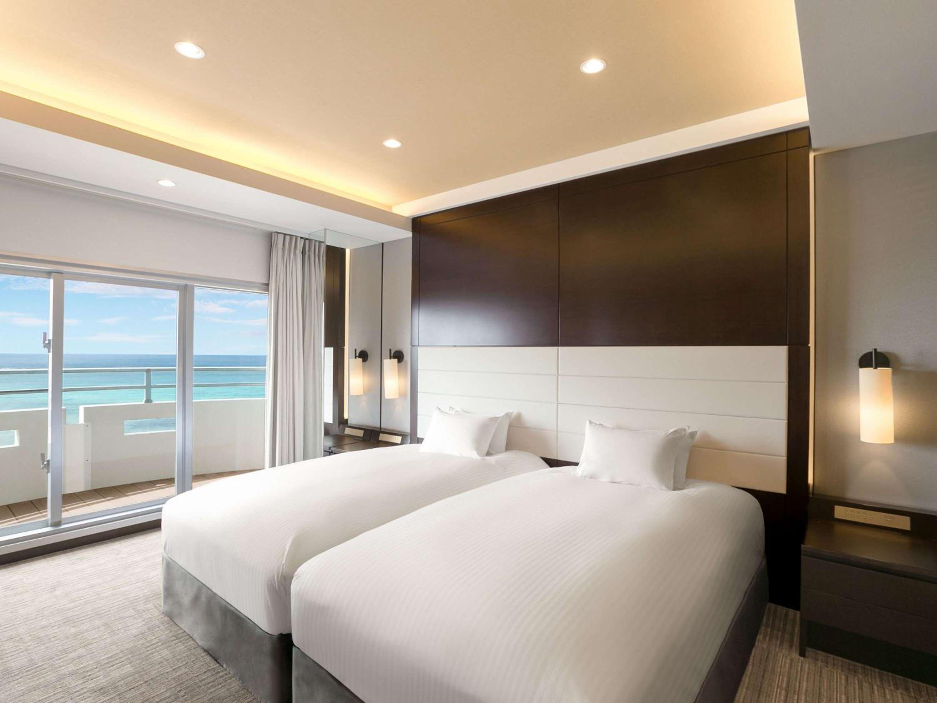Executive Japanese-Western Junior Twin Suite with Ocean View photo 1