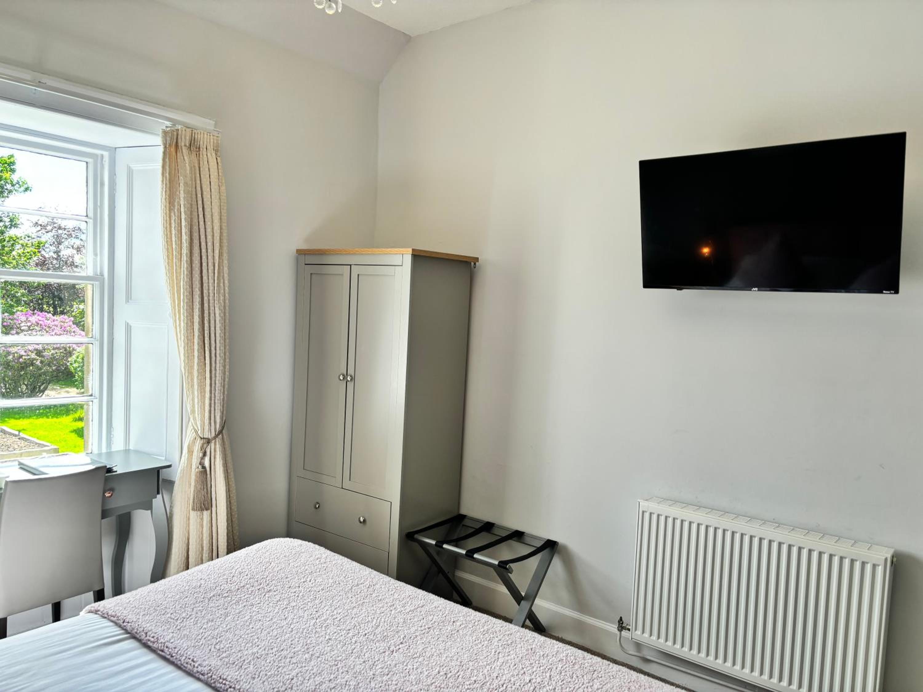 Double or Twin Room photo 2