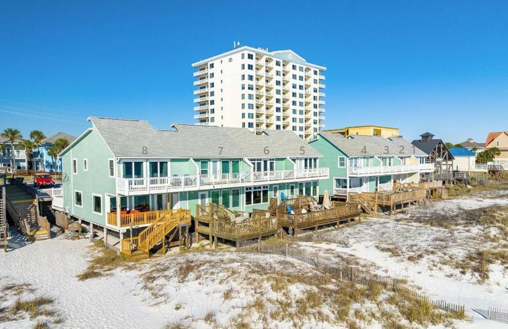 Two-Bedroom Apartment with Balcony - Photo 2