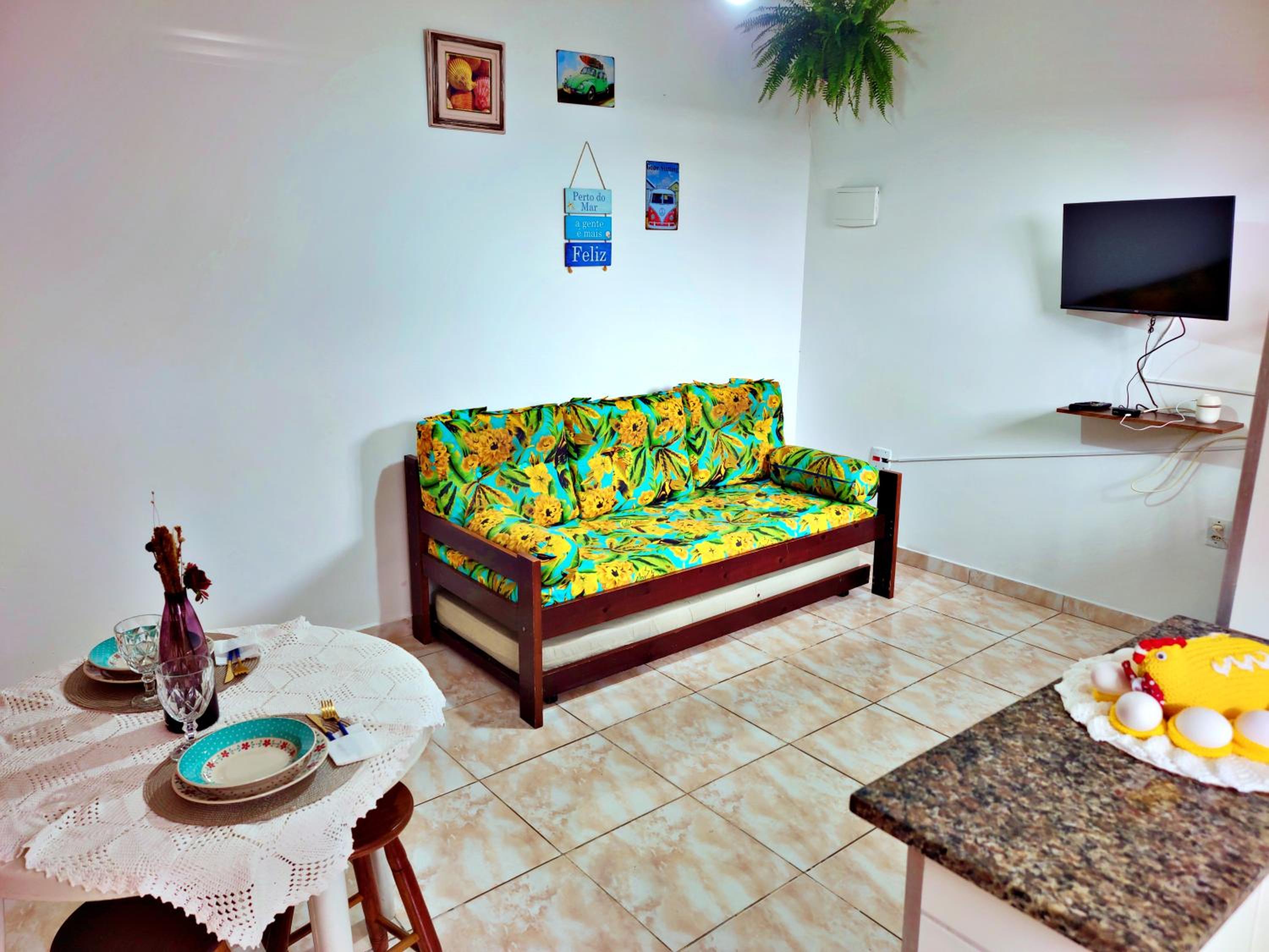 One-Bedroom House photo 1