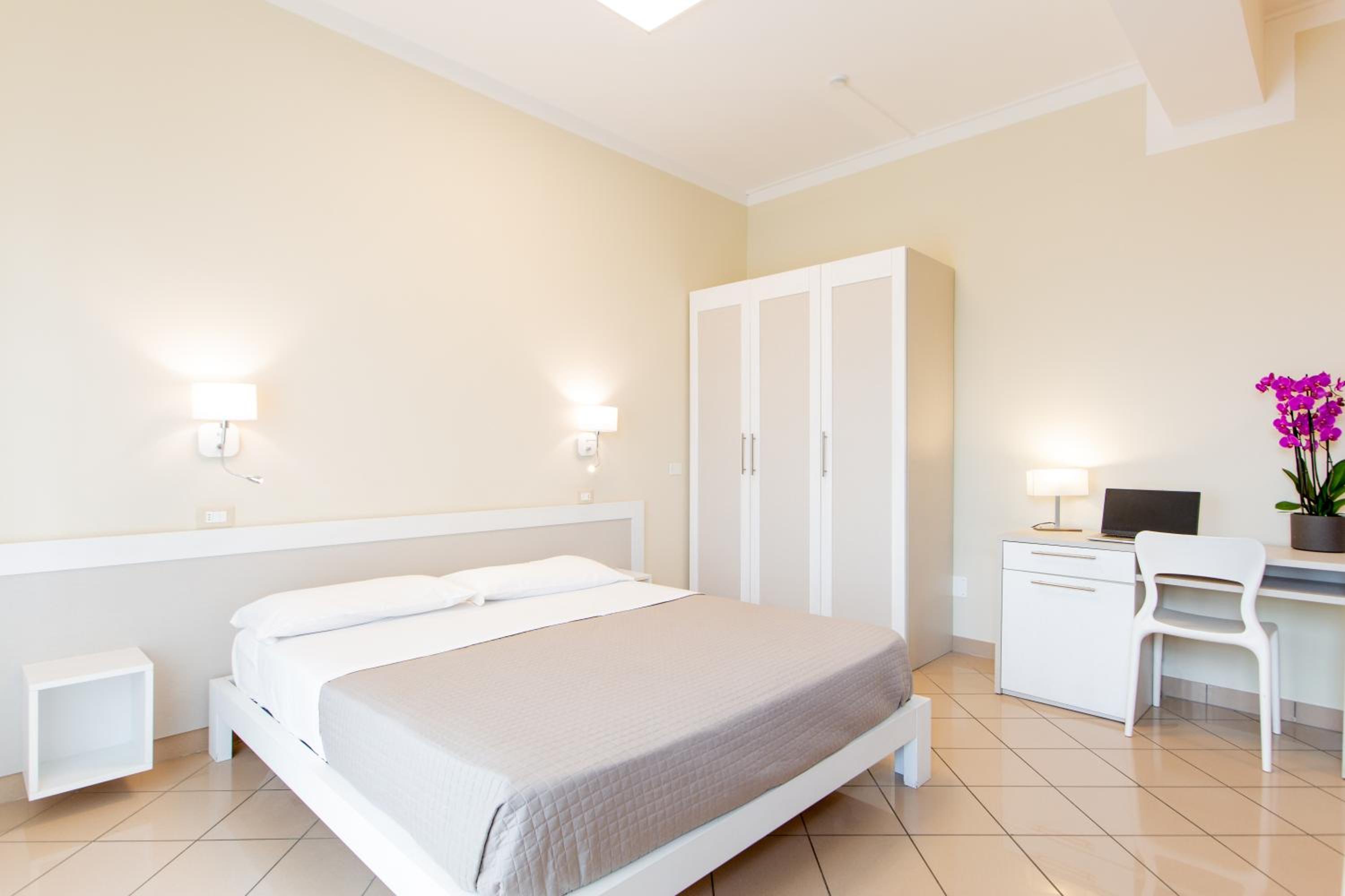 Premium Quadruple Room - Photo 1