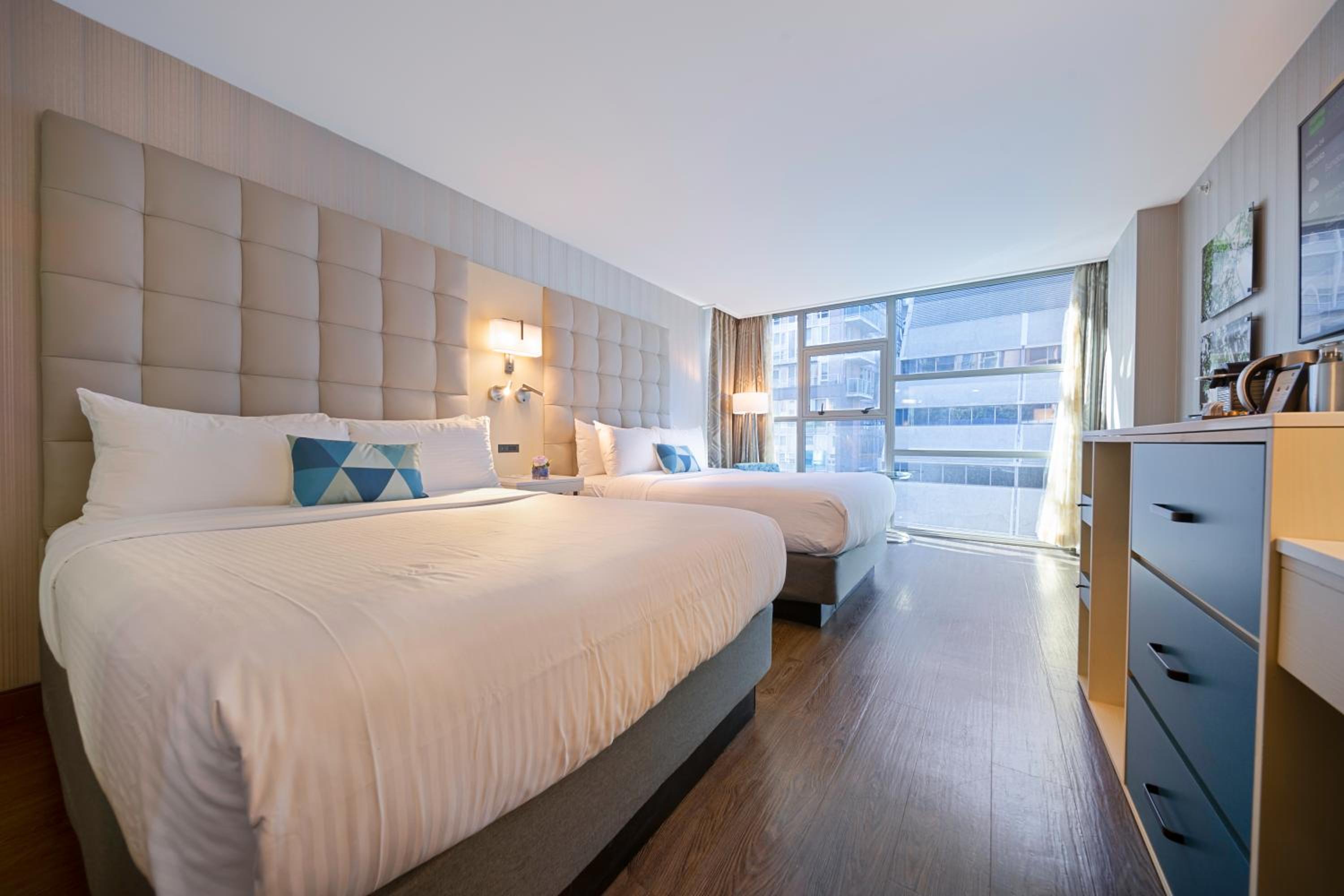 Deluxe Queen Room with Two Queen Beds