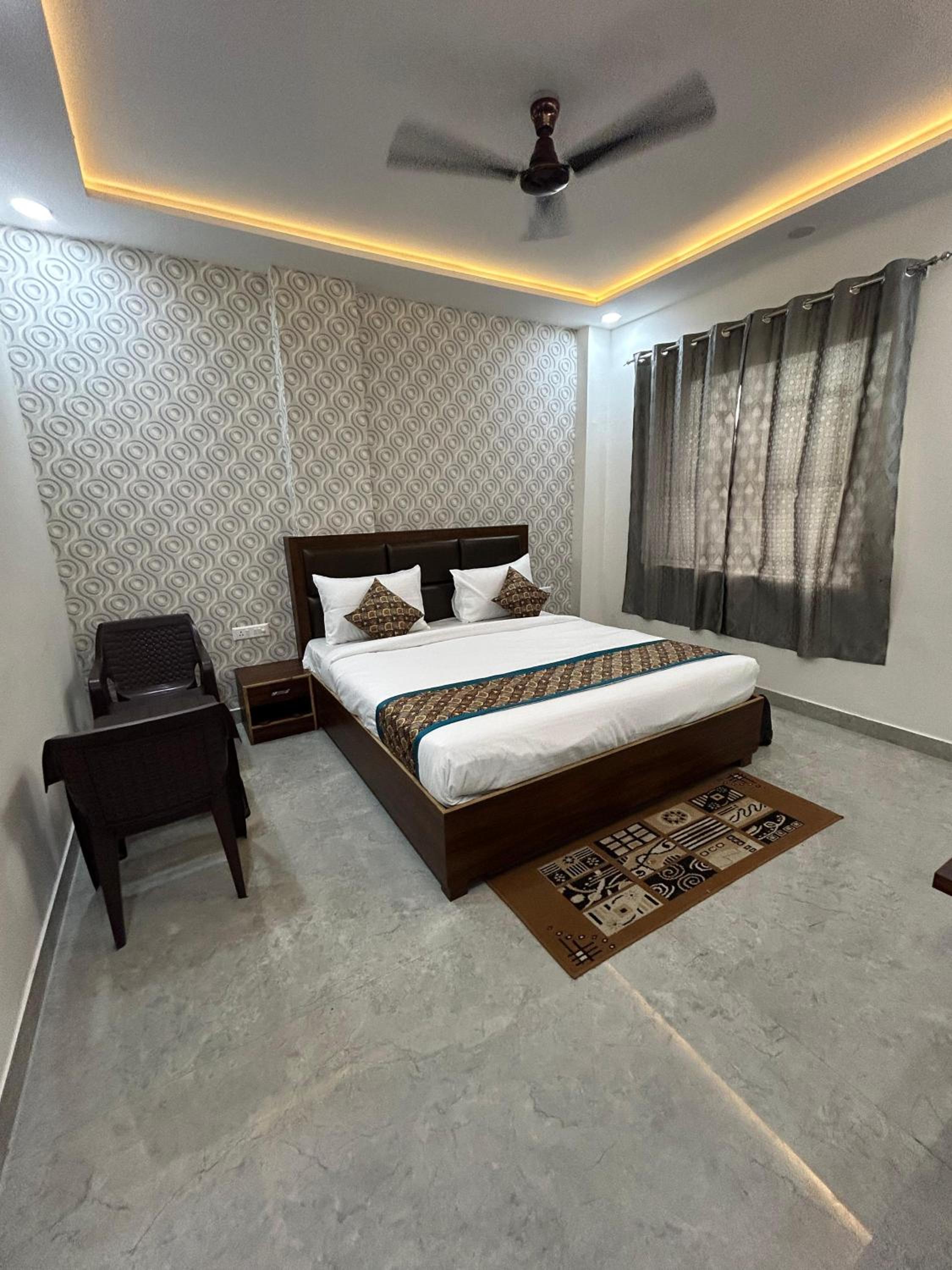 Deluxe Double Room photo 3
