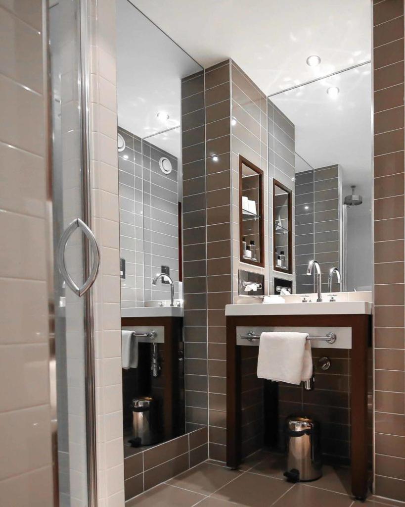 Twin Room - Photo 4