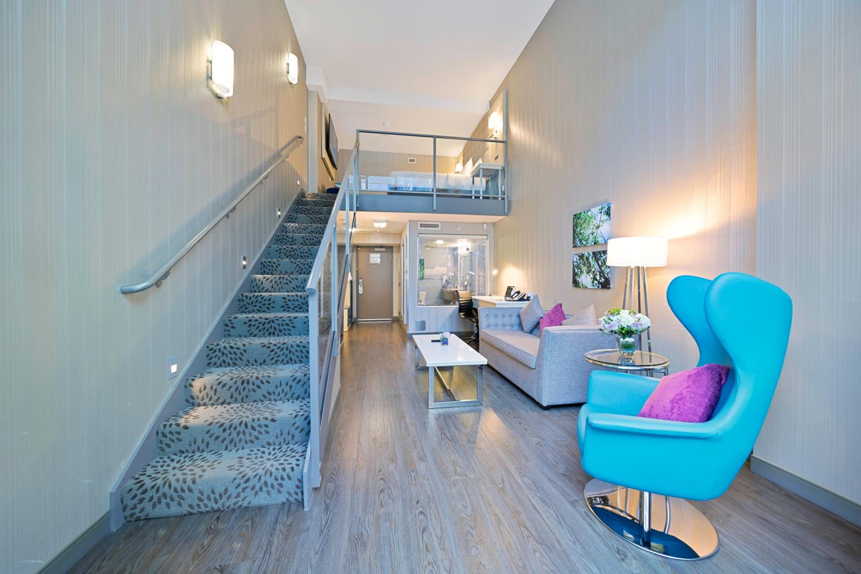 Loft Suite