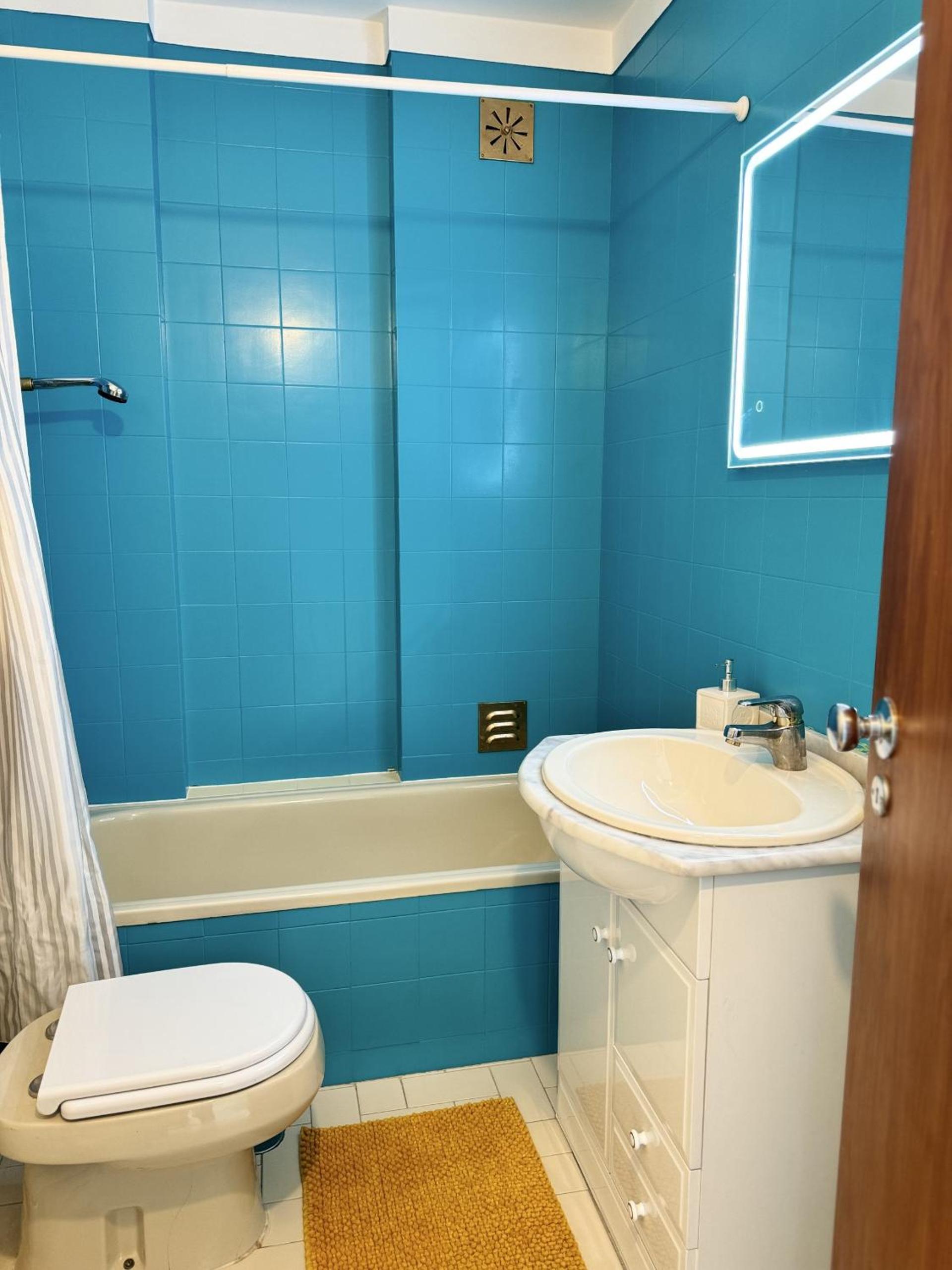 Apartment with Sea View photo 2