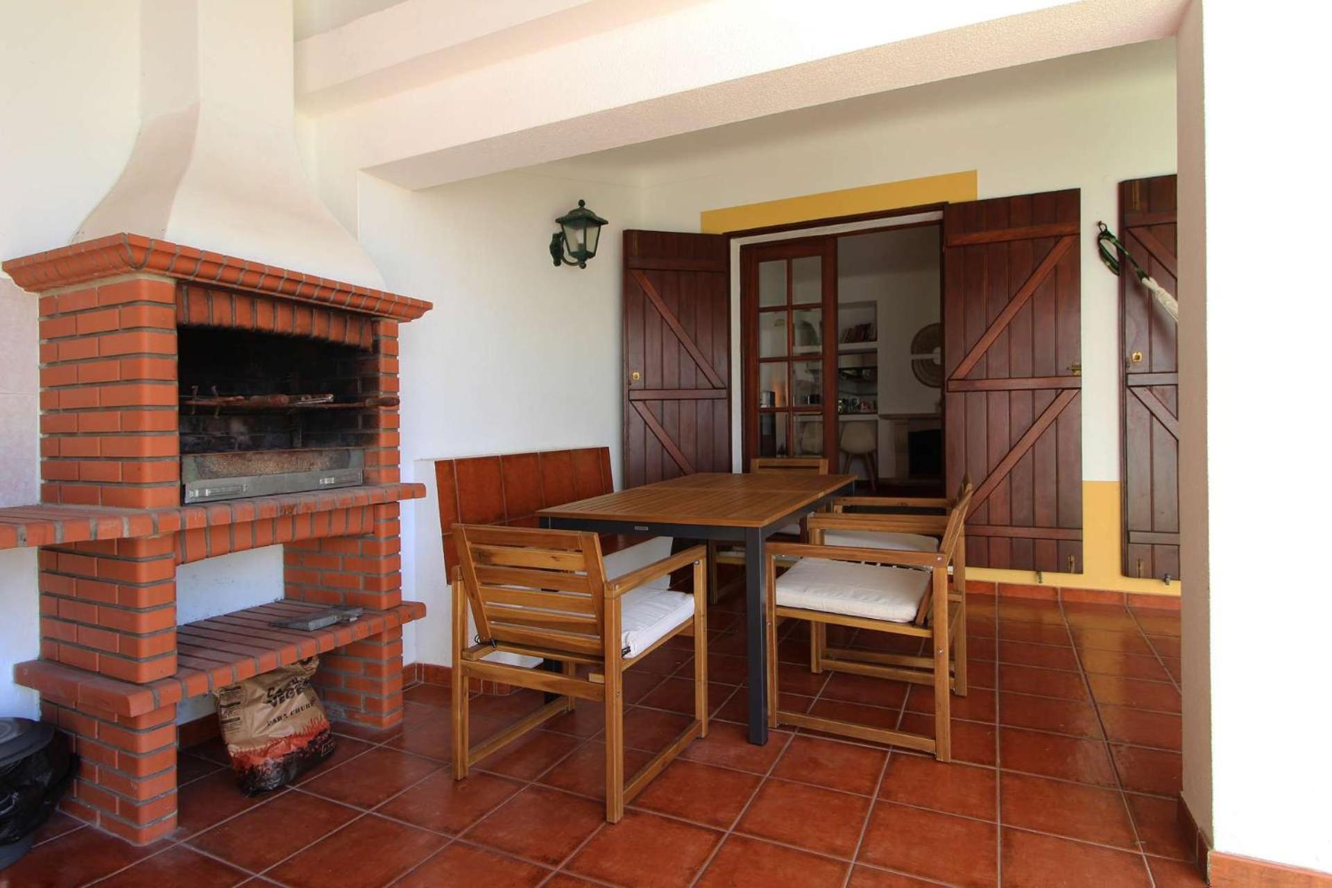 Three-Bedroom House photo 3