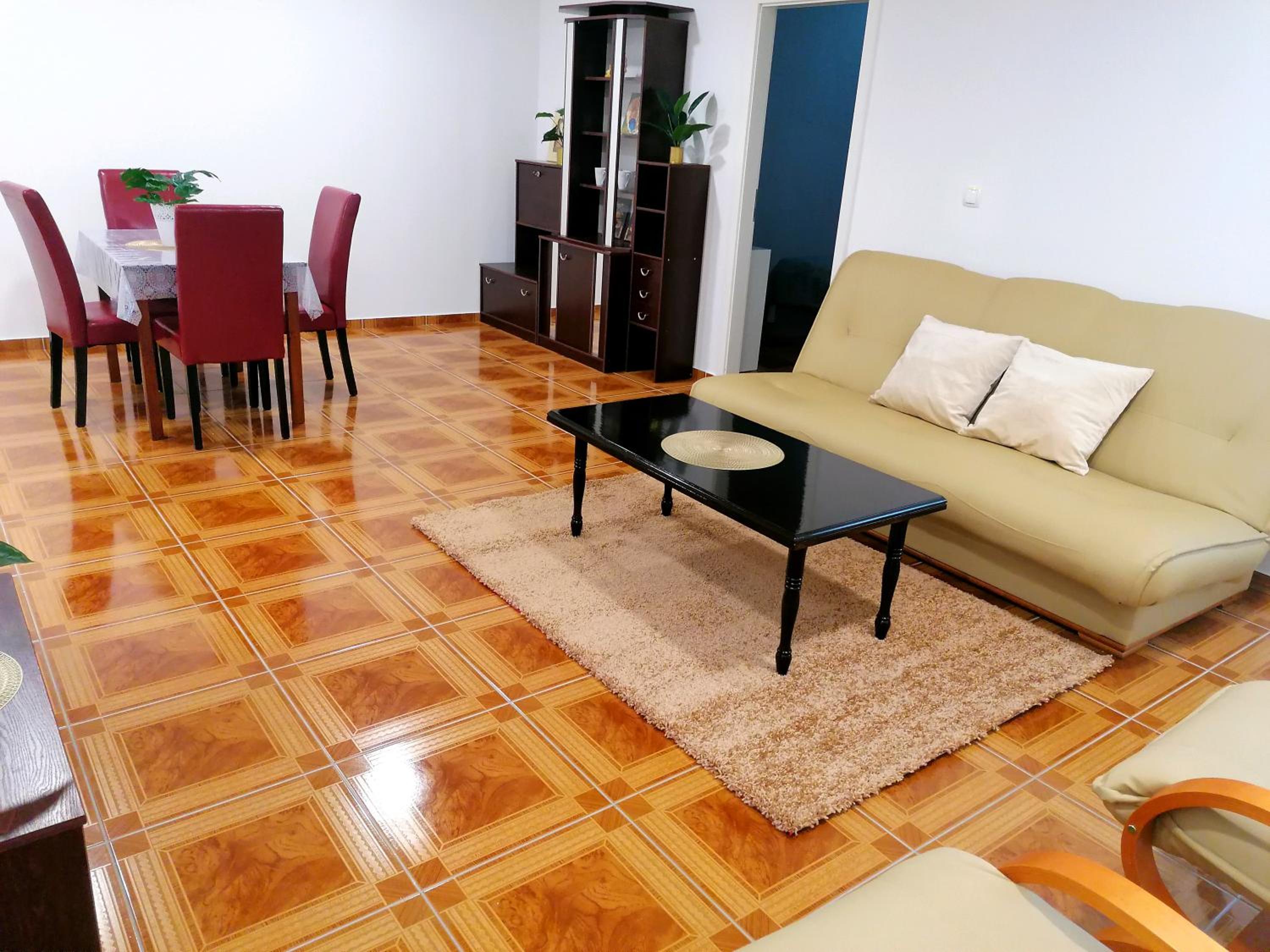 Two-Bedroom Deluxe Apartment with Balcony photo 1