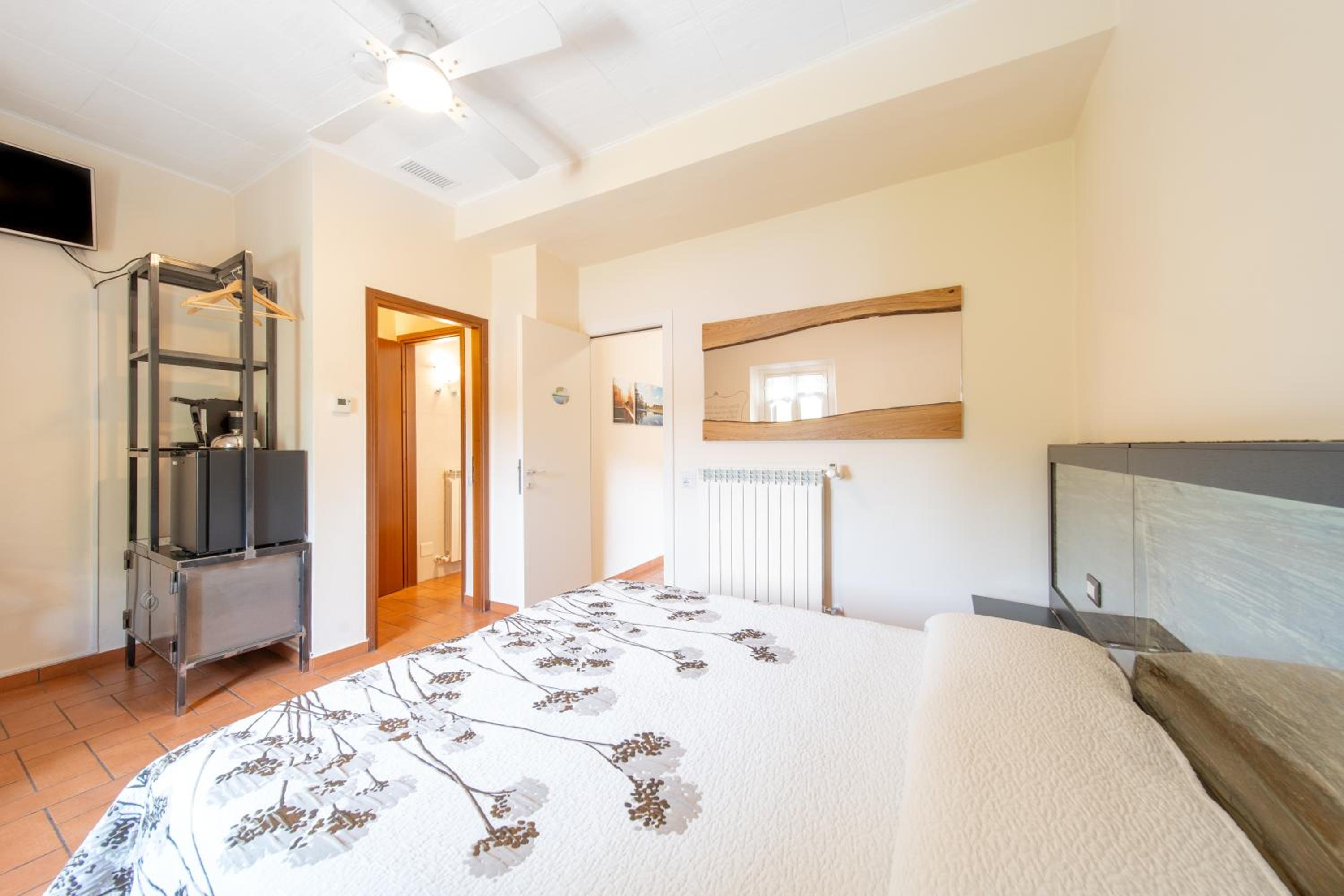 Superior Double or Twin Room - Photo 1