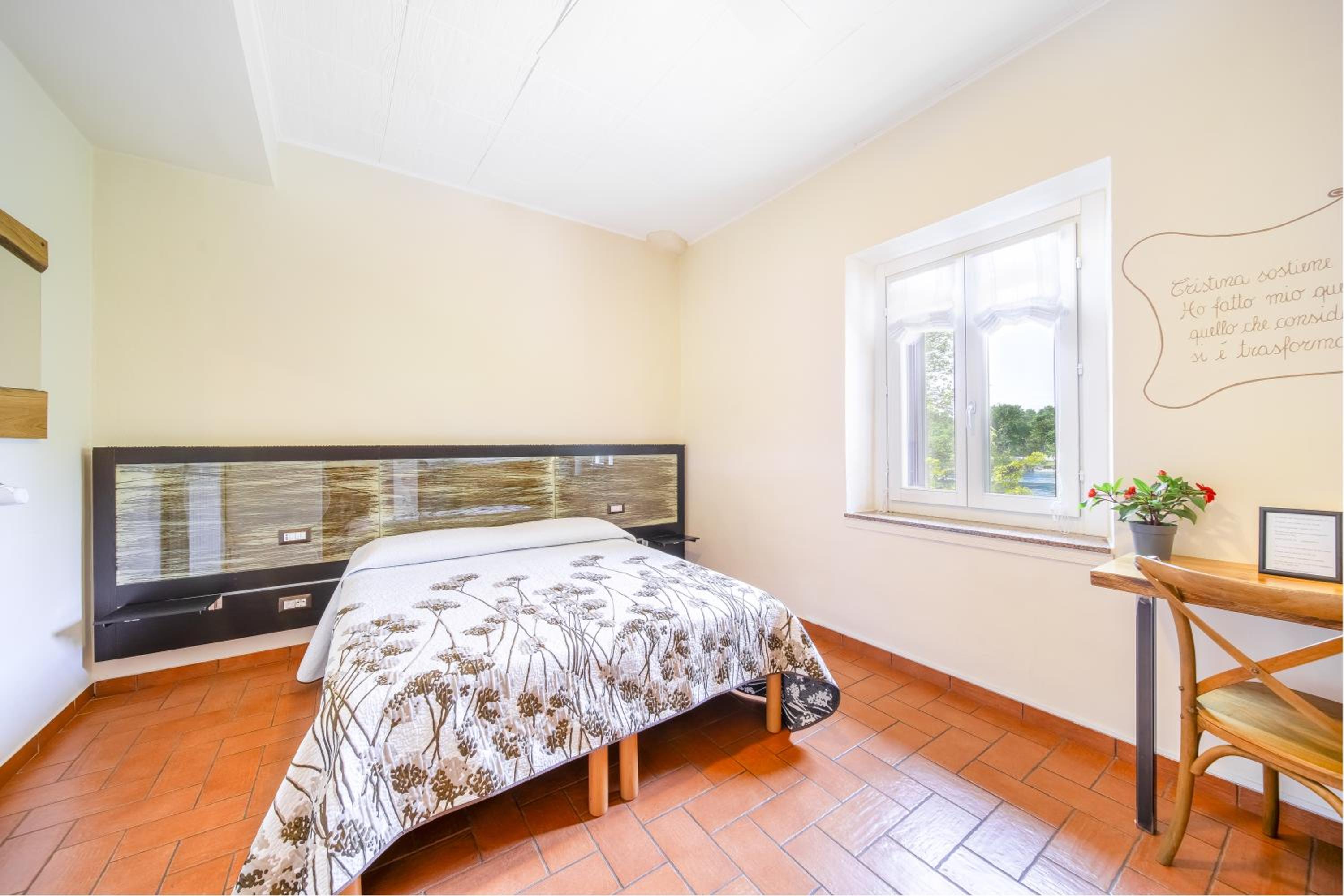 Superior Double or Twin Room - Photo 5