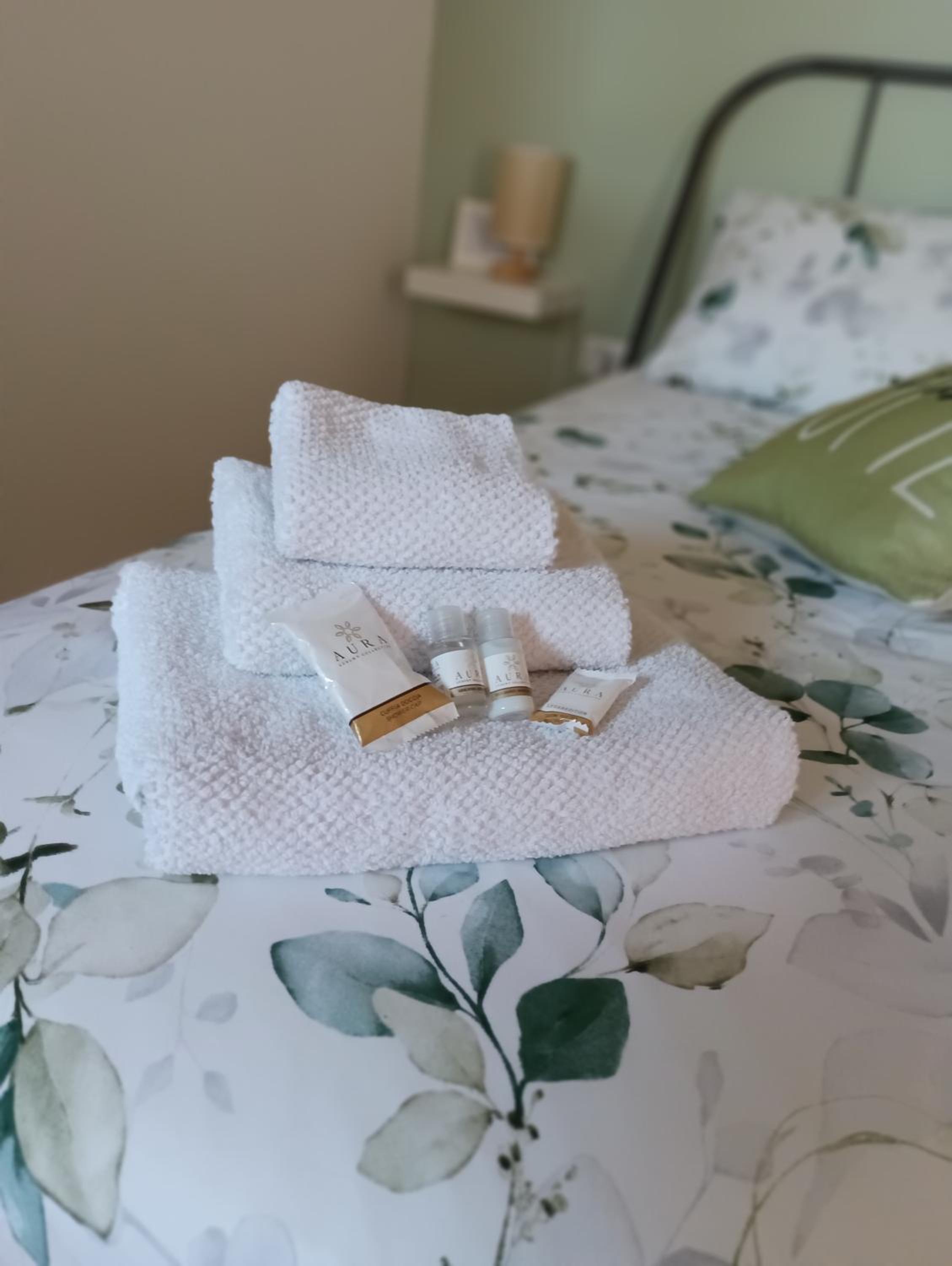 Deluxe Room (2 Adults + 1 Child) photo 1