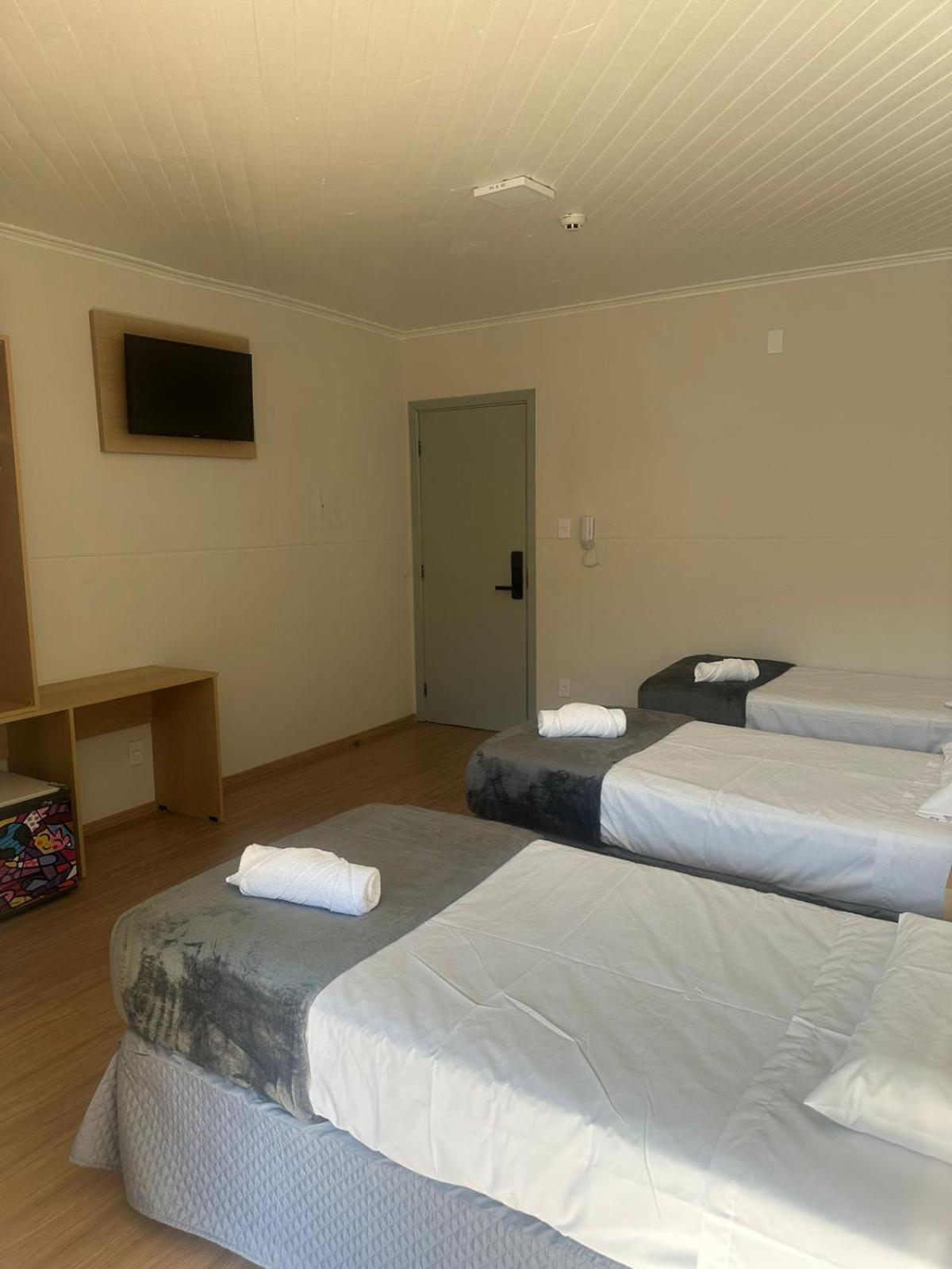 Standard Quadruple Room photo 3