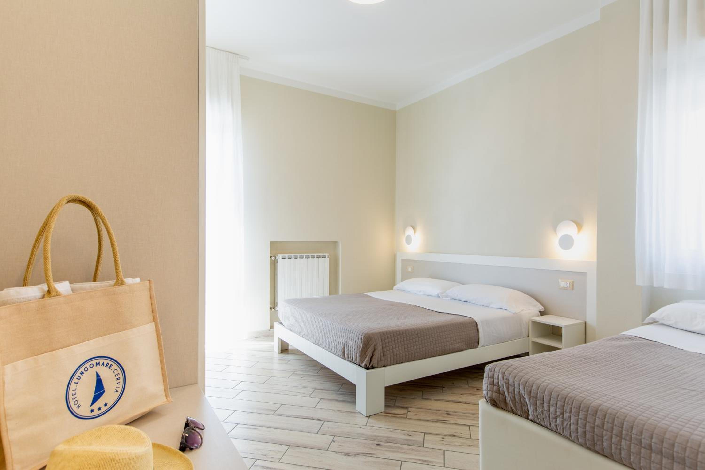 Premium Room with Lateral Sea View - Photo 4