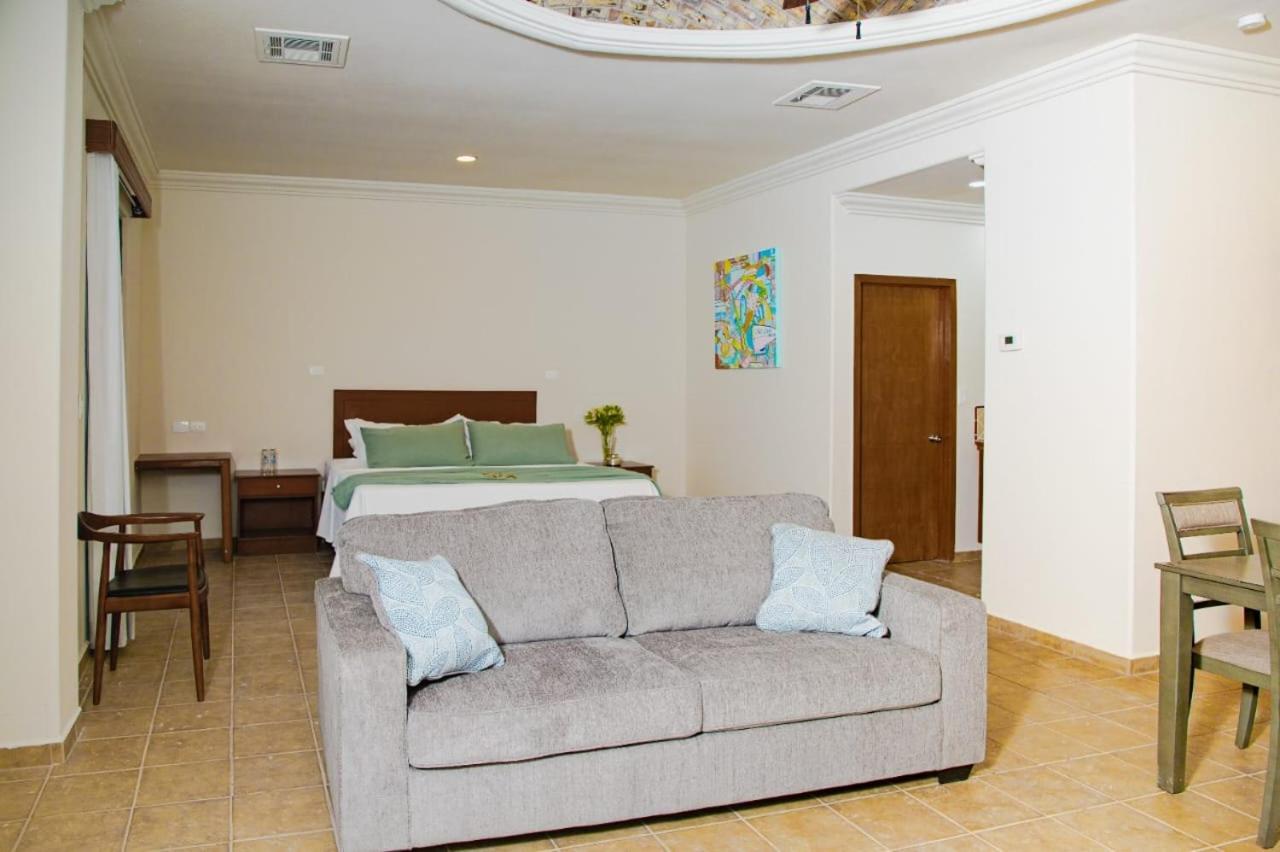 Junior Suite With Balcony photo 3