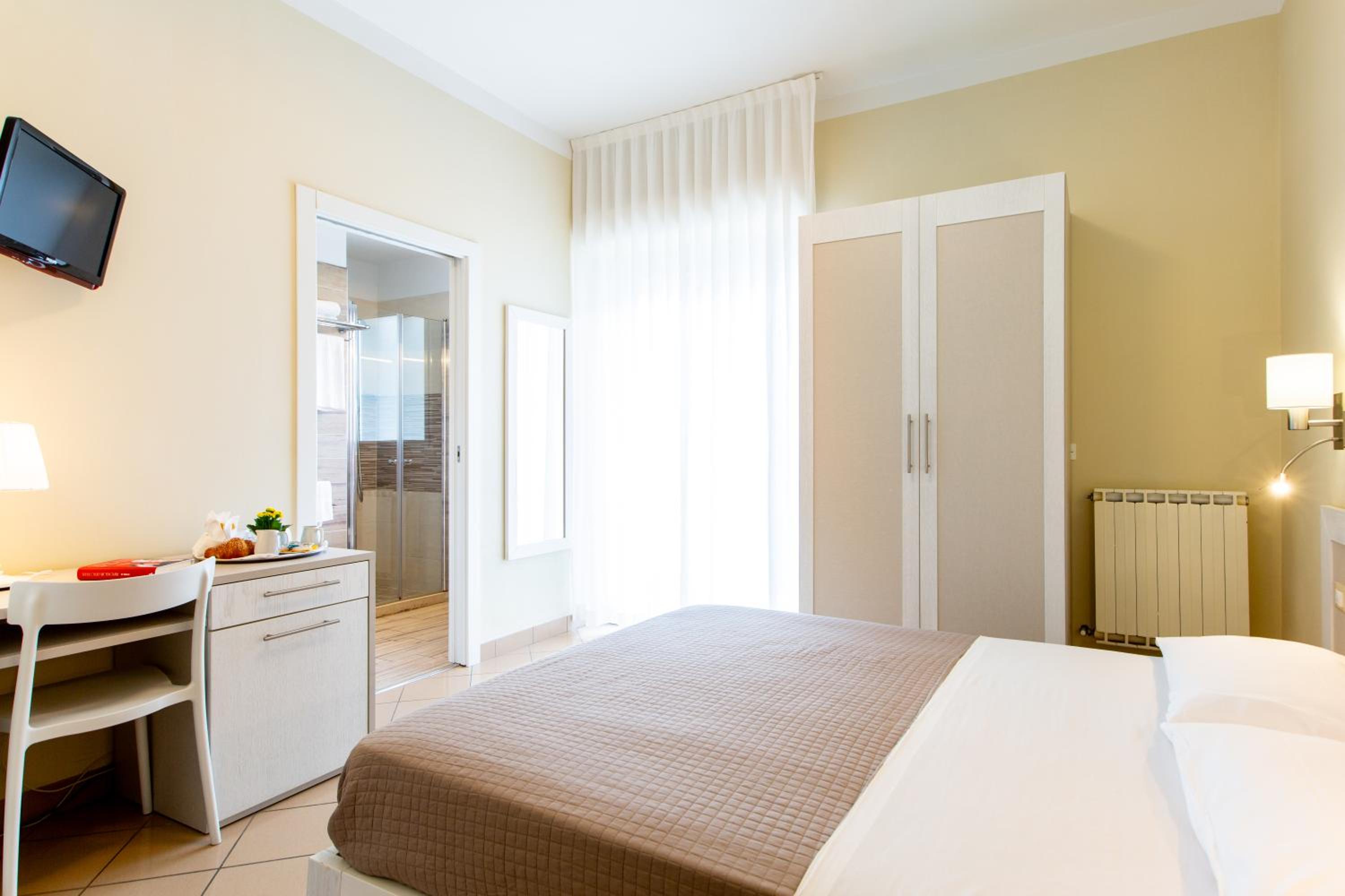 Comfort Room with Lateral Sea View photo 2