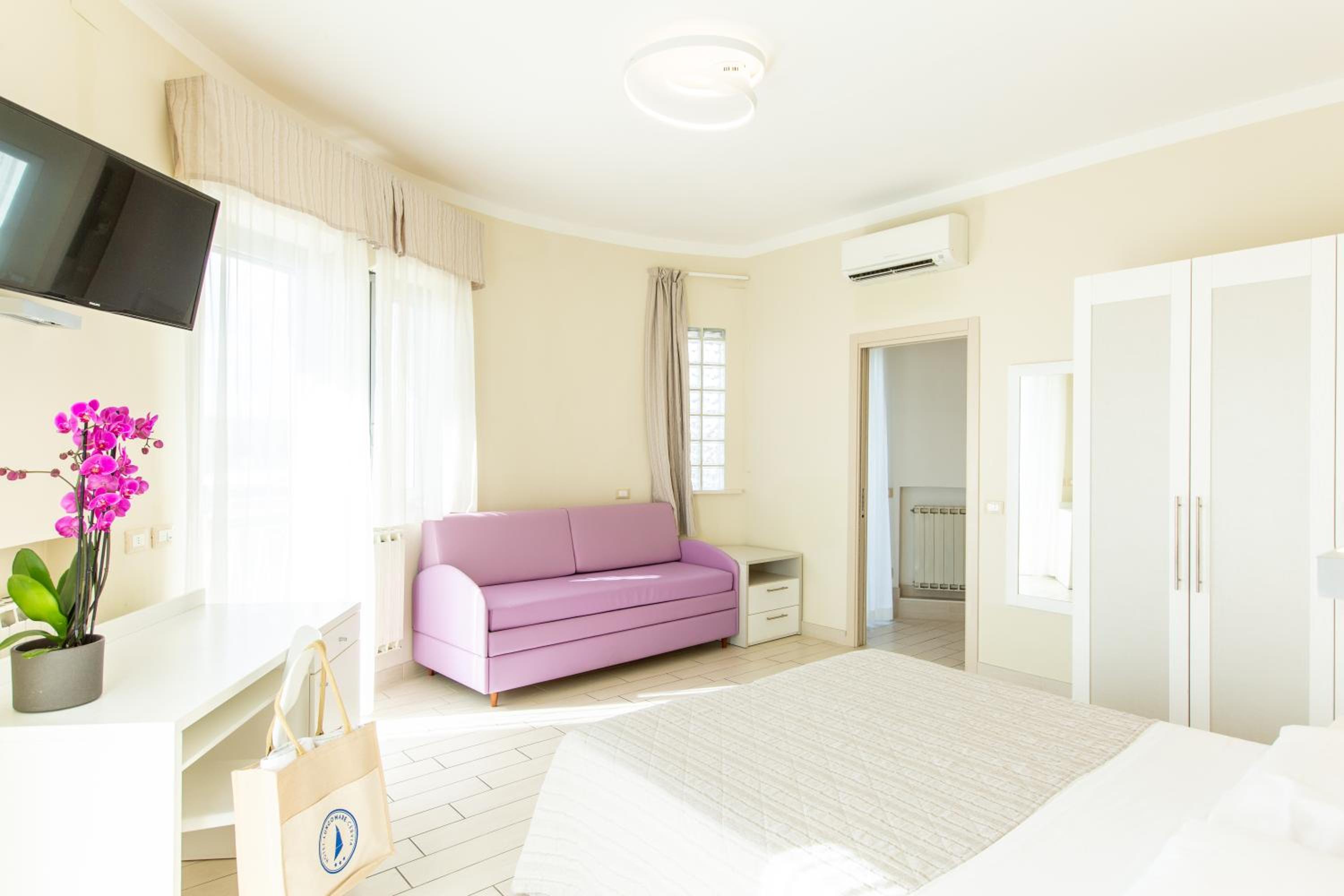 Superior Room with Frontal Sea View - Photo 5