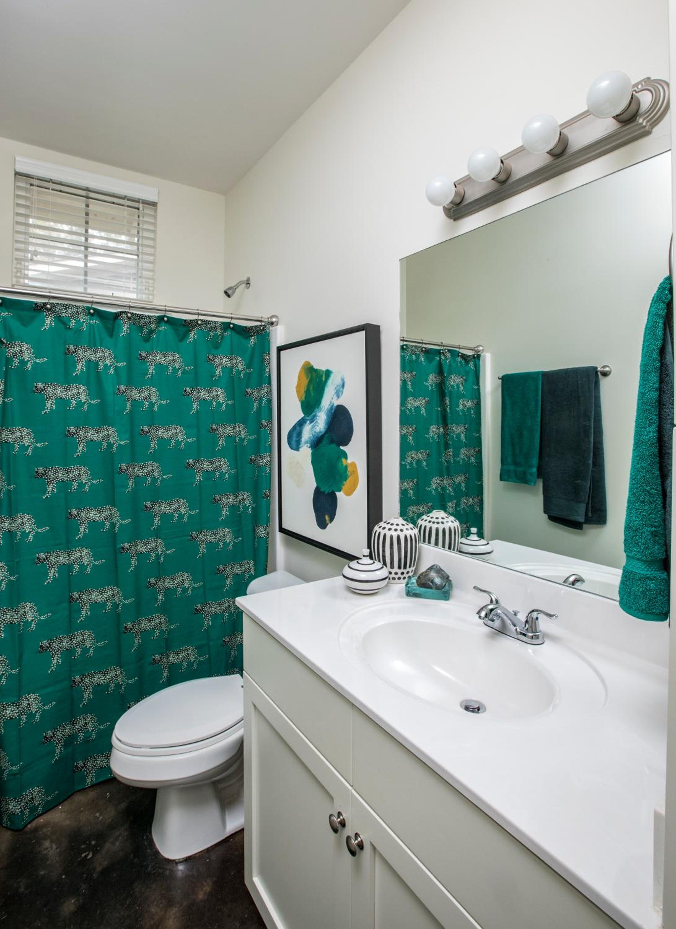 Two-Bedroom Cottage photo 3