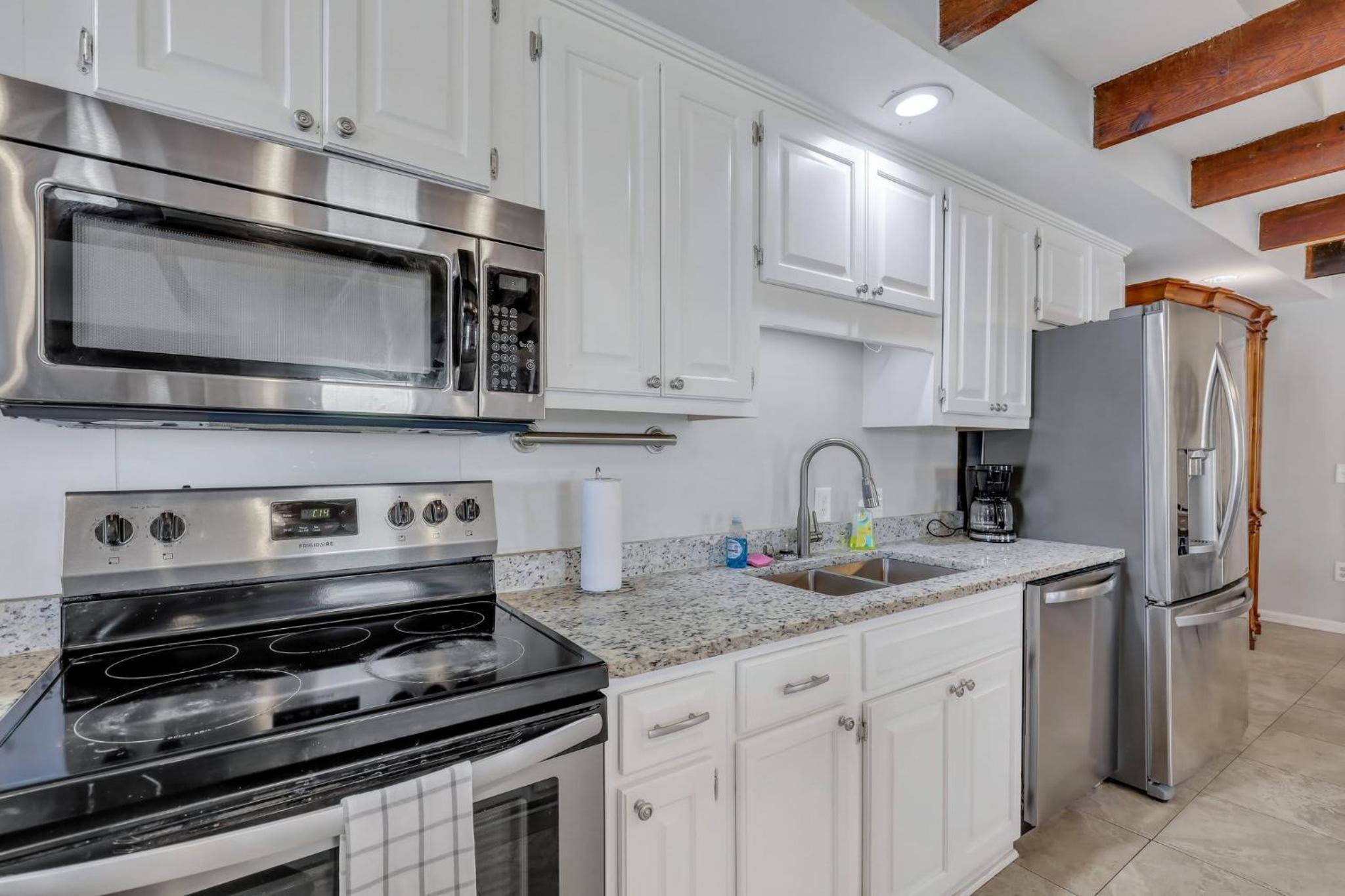 Apartment - Photo 18