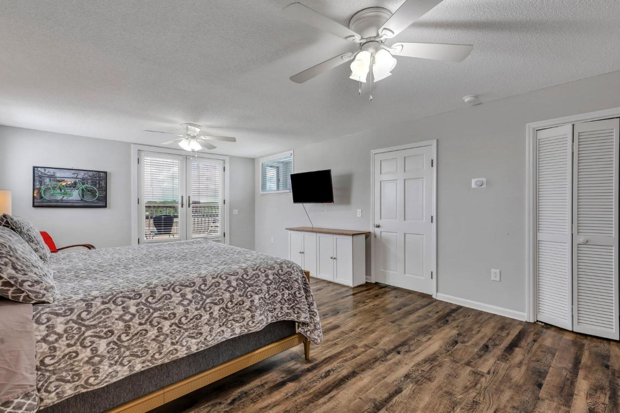 Apartment - Photo 21