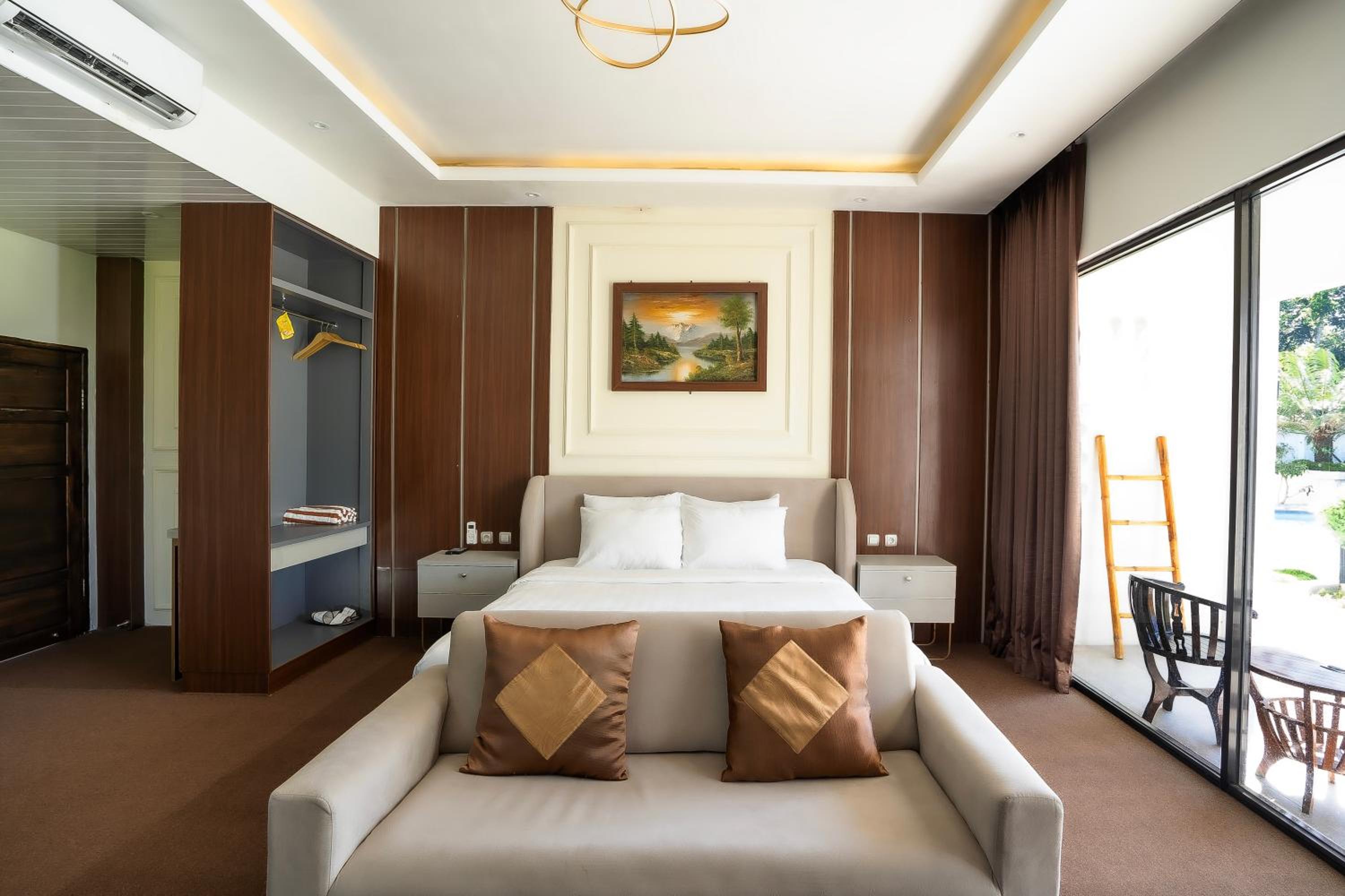 Presidential Suite